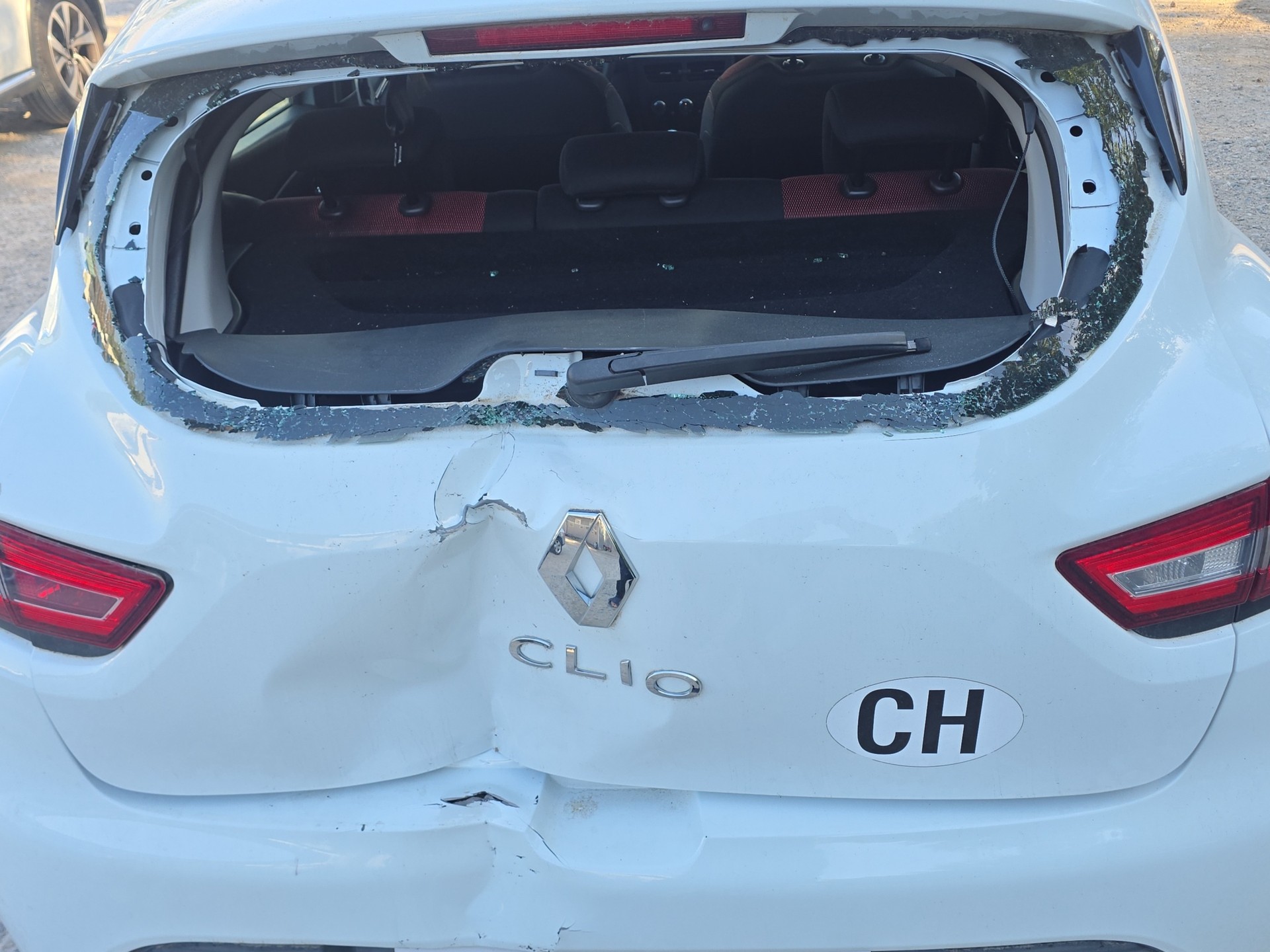 RENAULT Clio 1.2 16V Expression-image-13