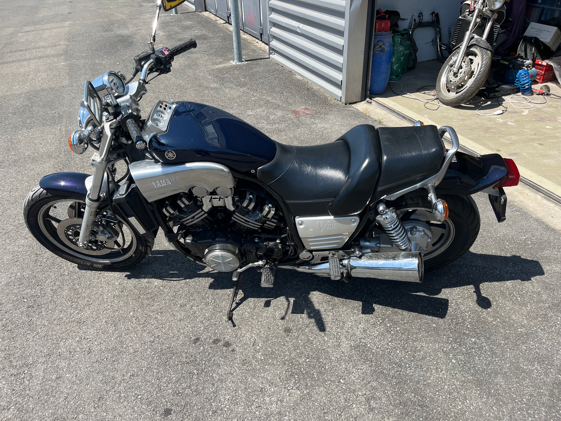YAMAHA V-Max VMX 1200-image-2