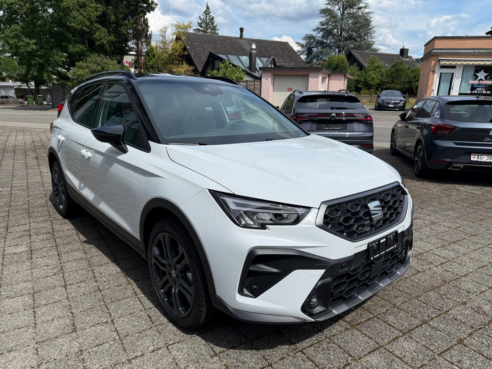 SEAT Arona 1.5 Eco TSI FR DSG-image-11