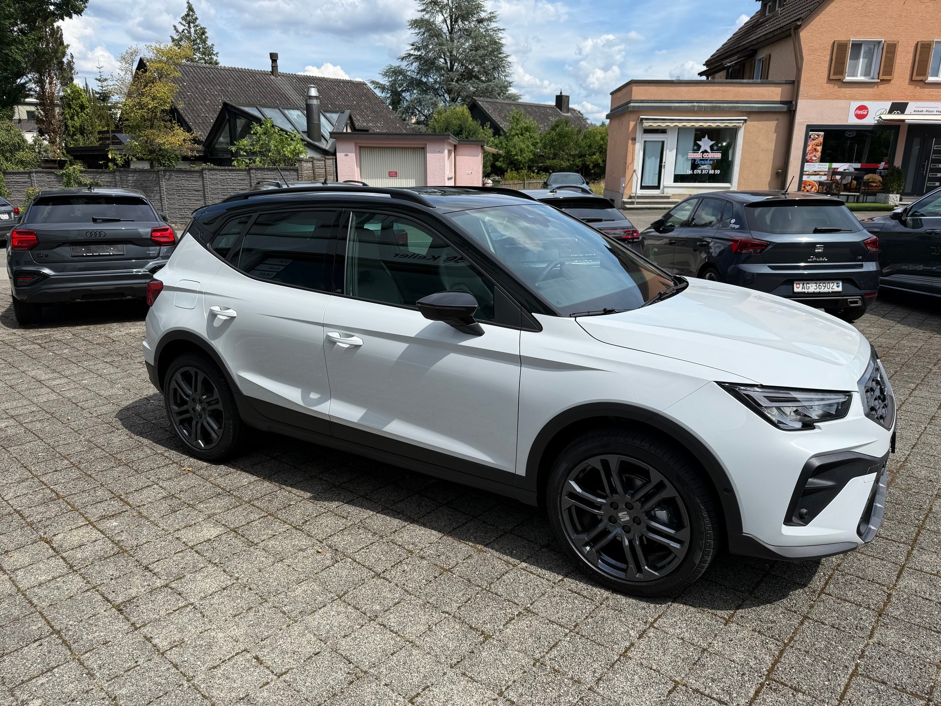 SEAT Arona 1.5 Eco TSI FR DSG-image-10