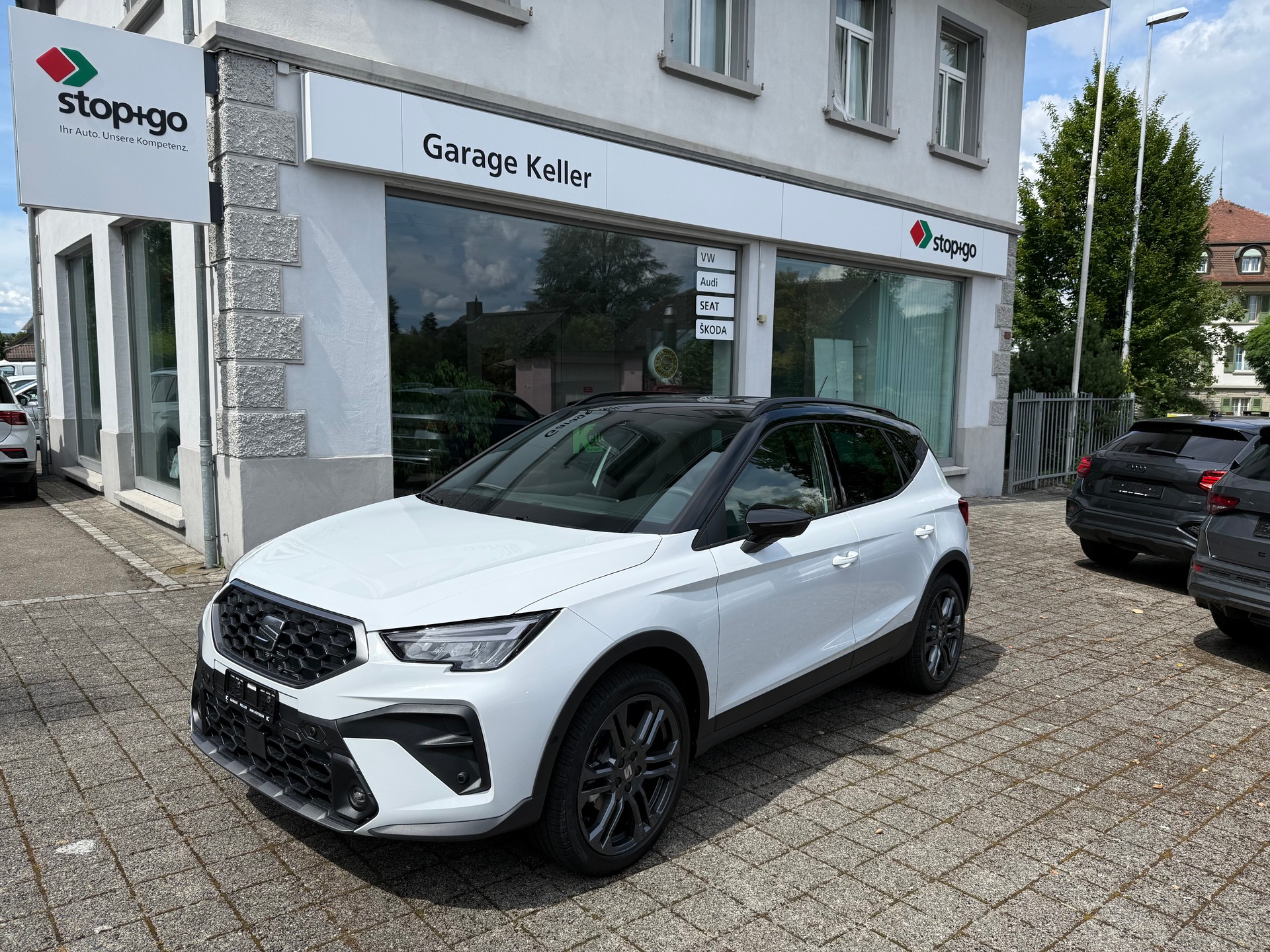 SEAT Arona 1.5 Eco TSI FR DSG-image-13