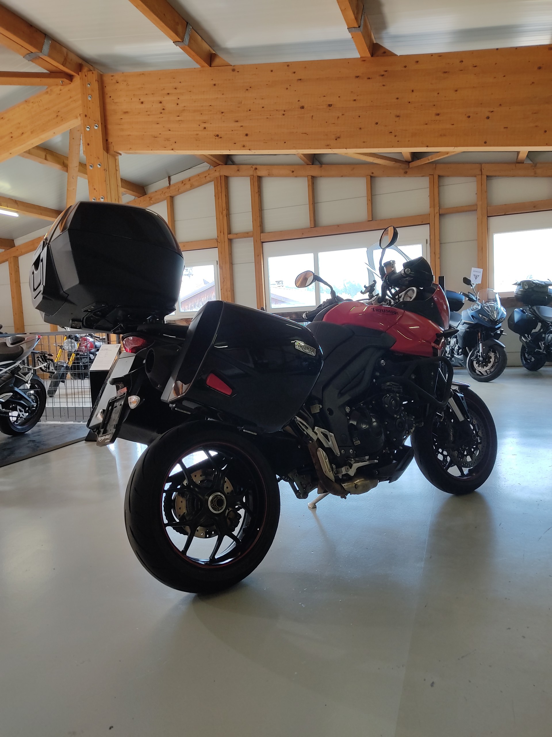 TRIUMPH Tiger Sport 1050 ABS-image-2