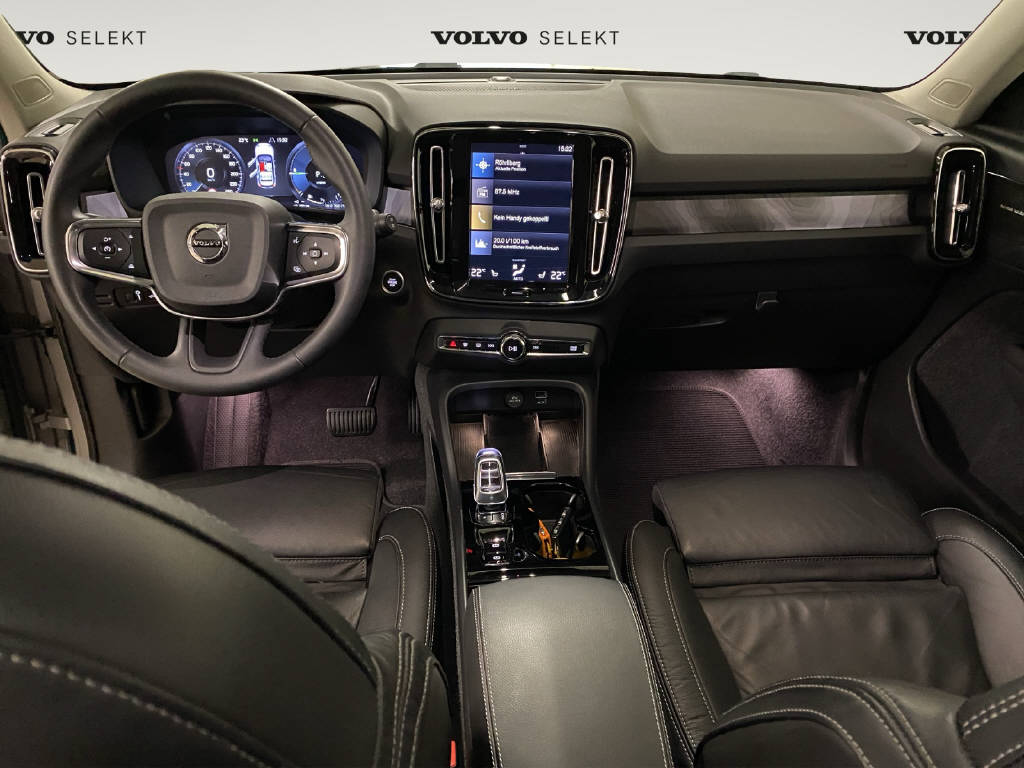 VOLVO XC40 1.5 T5 PiH Ultimate Dark-image-10