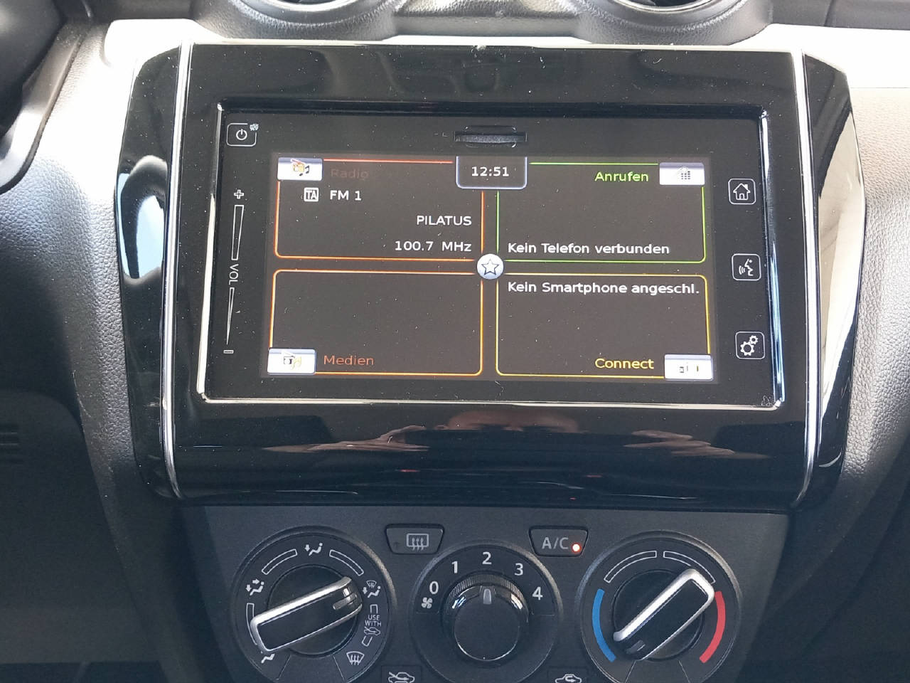 SUZUKI Swift 1.2 Generation Hybrid-image-6