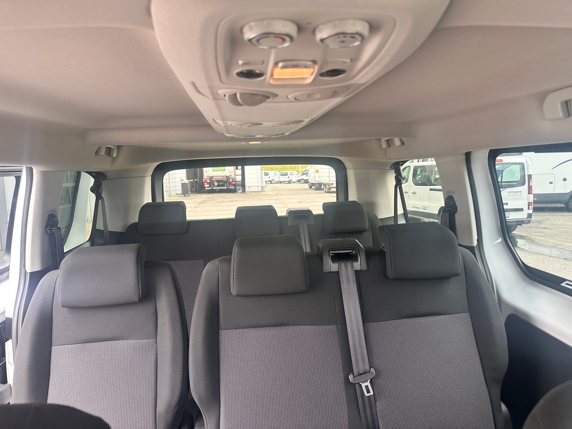 FIAT Scudo 2.0 BlueHDi L2 EAT8 Kombi-image-11