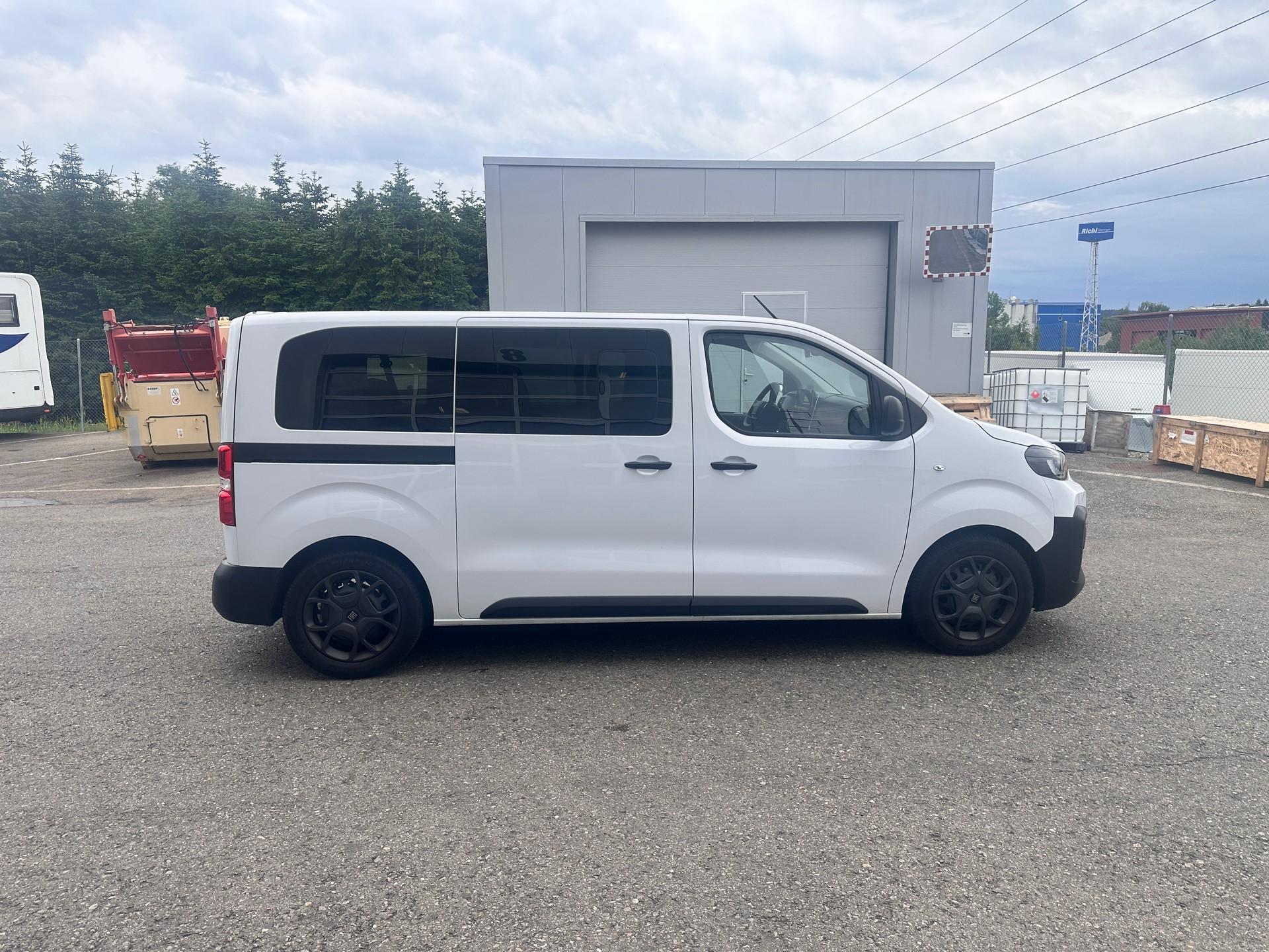 FIAT Scudo 2.0 BlueHDi L2 EAT8 Kombi-image-4