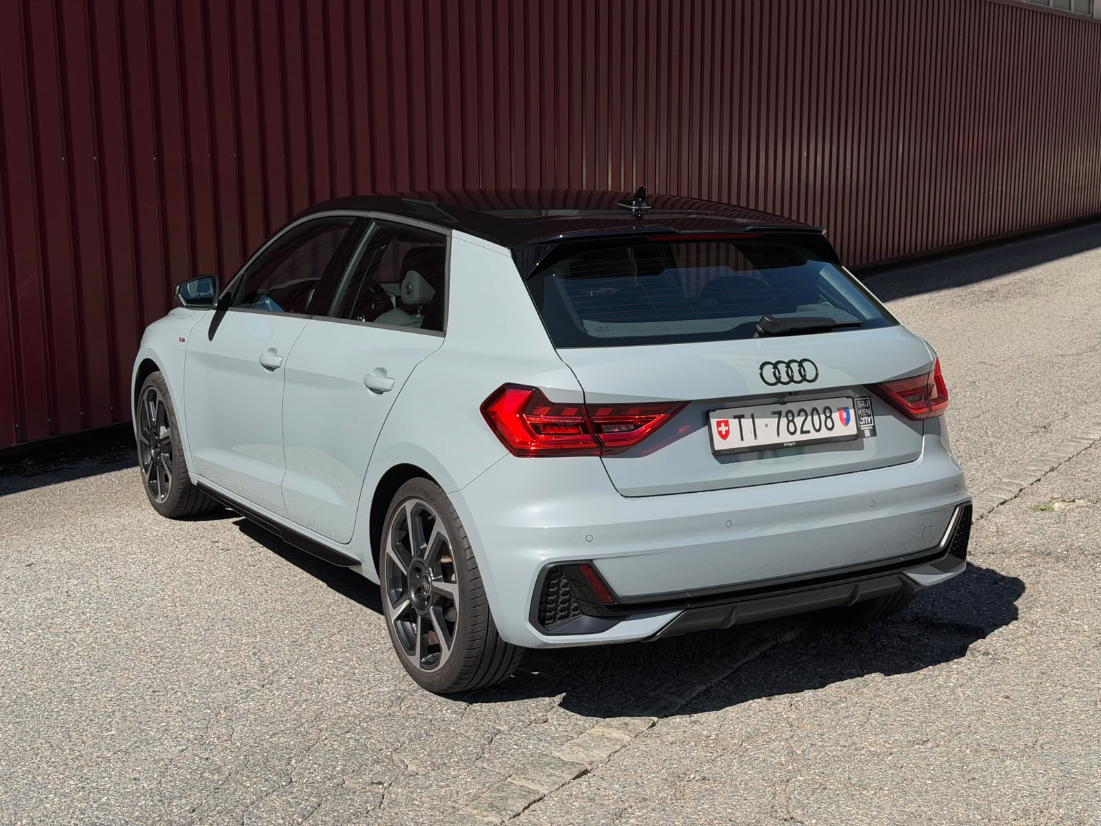 AUDI A1 Sportback 35 TFSI S Line S-tronic-showroom-element-3