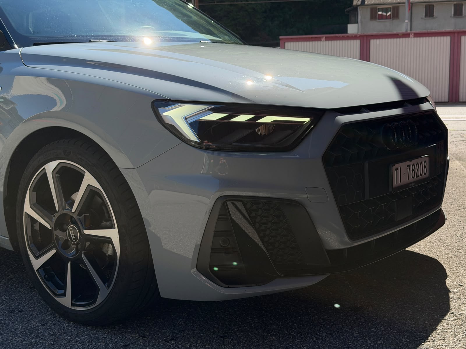 AUDI A1 Sportback 35 TFSI S Line S-tronic-image-5