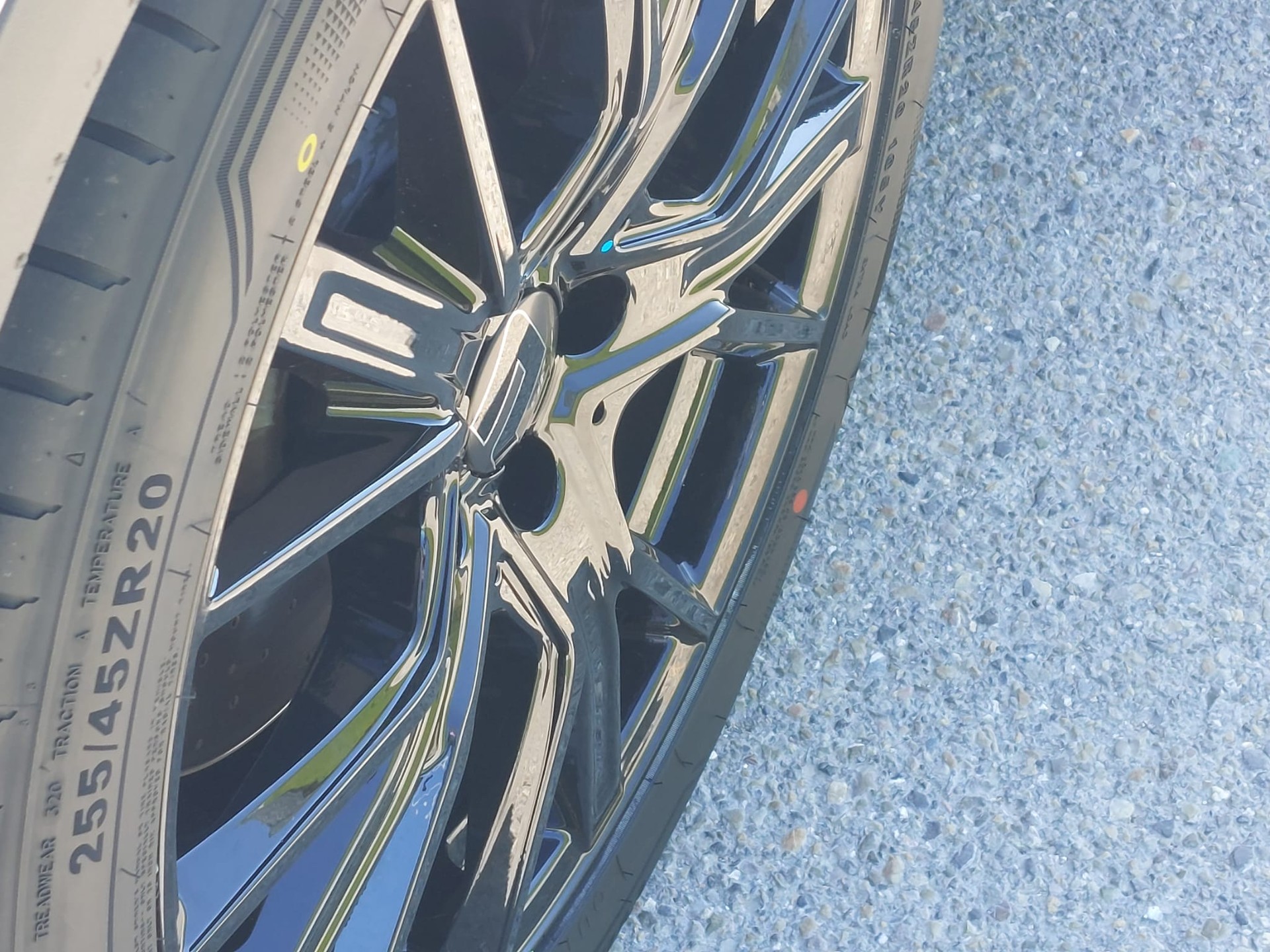 MERCEDES-BENZ GLC 250 d AMG Line 4Matic 9G-Tronic-image-16