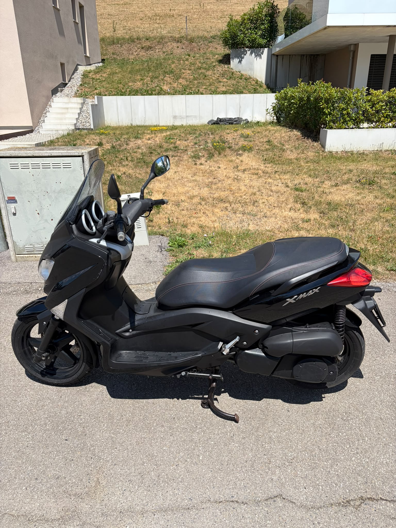 YAMAHA X-MaxYP 250 R-image-1