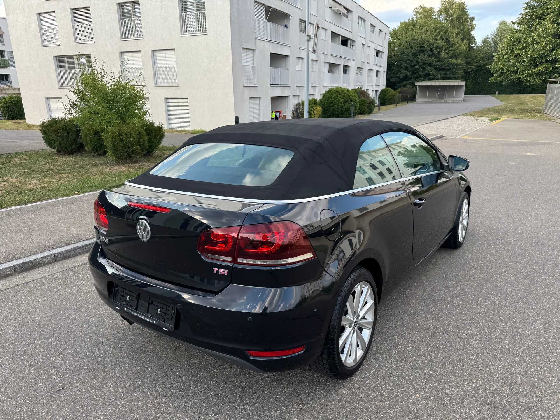 VW Golf Cabrio 1.4 TSI DSG-image-7