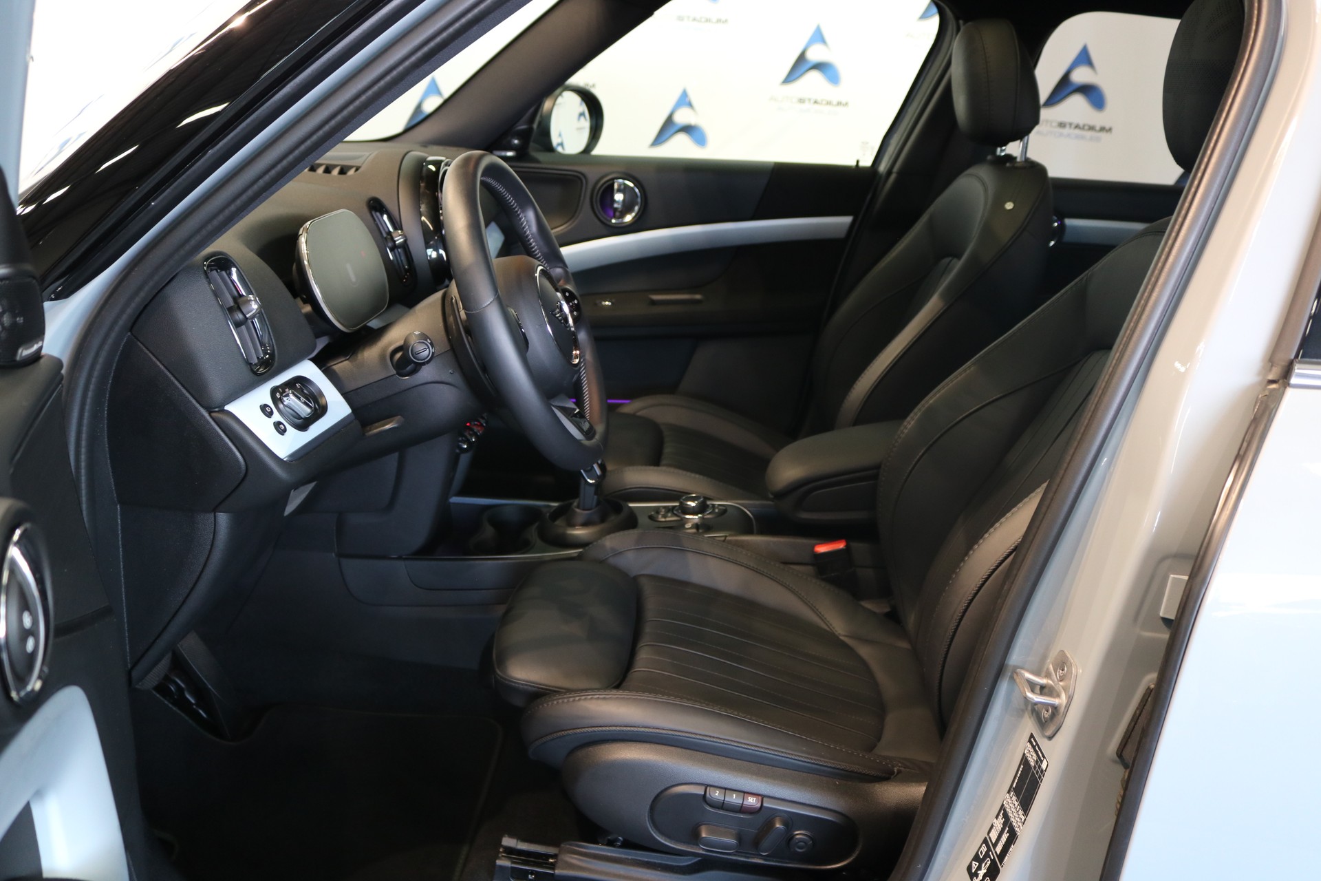 MINI Countryman Cooper S Untamed Edition ALL4 Steptronic-image-4