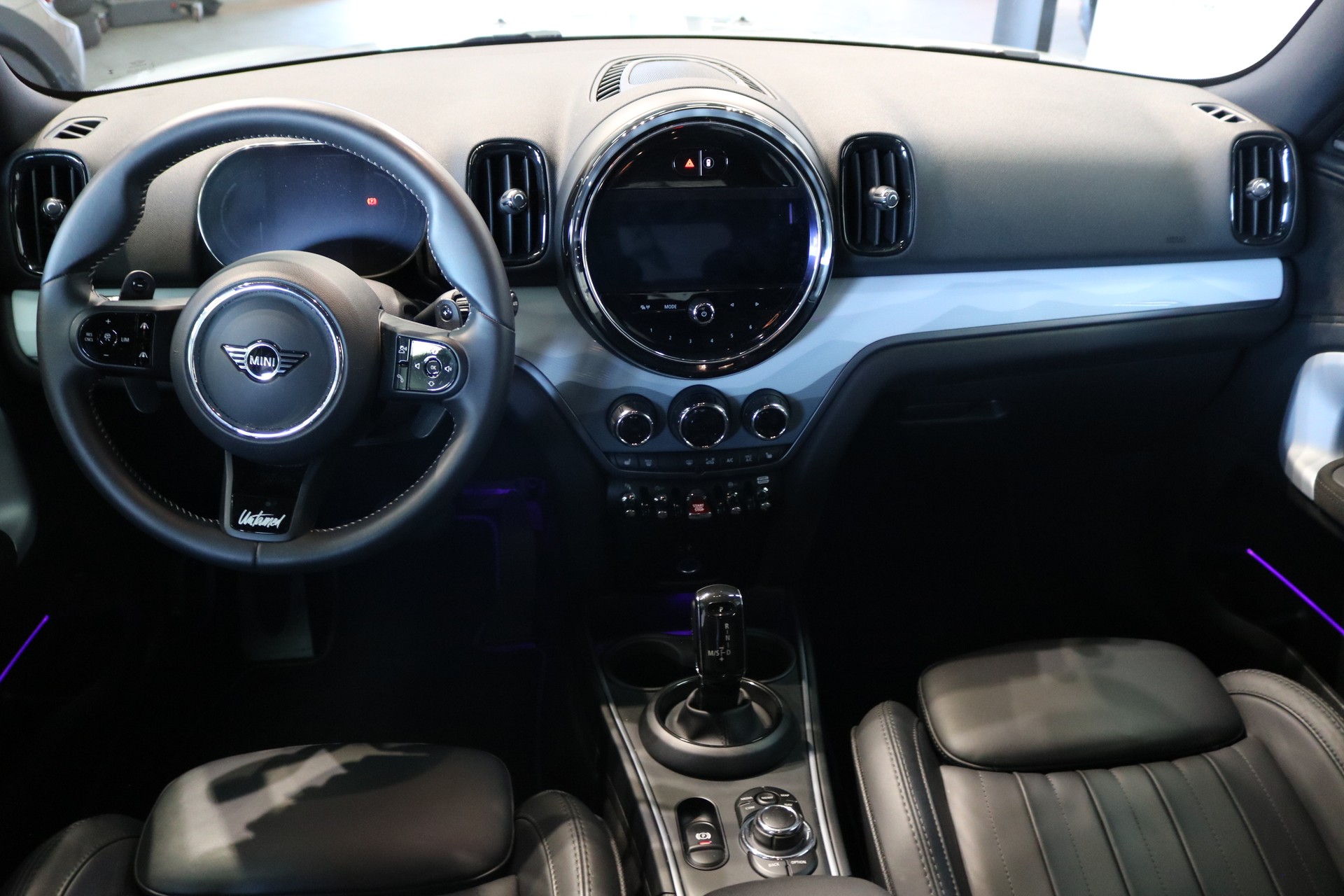 MINI Countryman Cooper S Untamed Edition ALL4 Steptronic-showroom-element-1