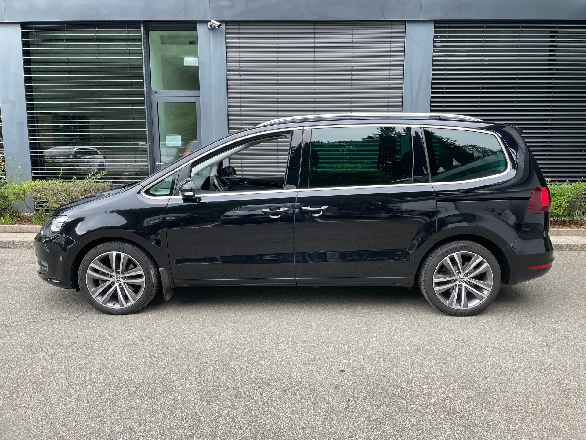 VW Sharan 2.0 TDI BMT Highline 4Motion DSG-showroom-element-1