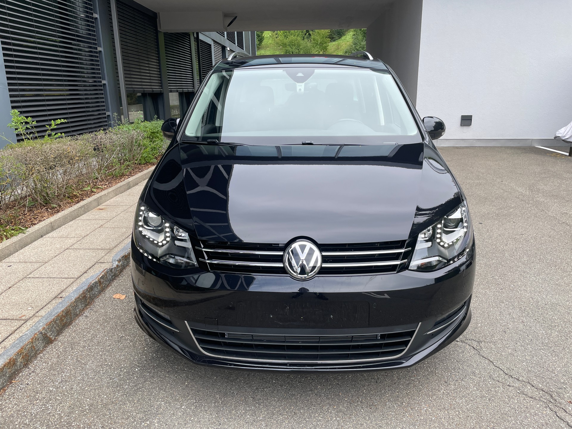 VW Sharan 2.0 TDI BMT Highline 4Motion DSG-image-9