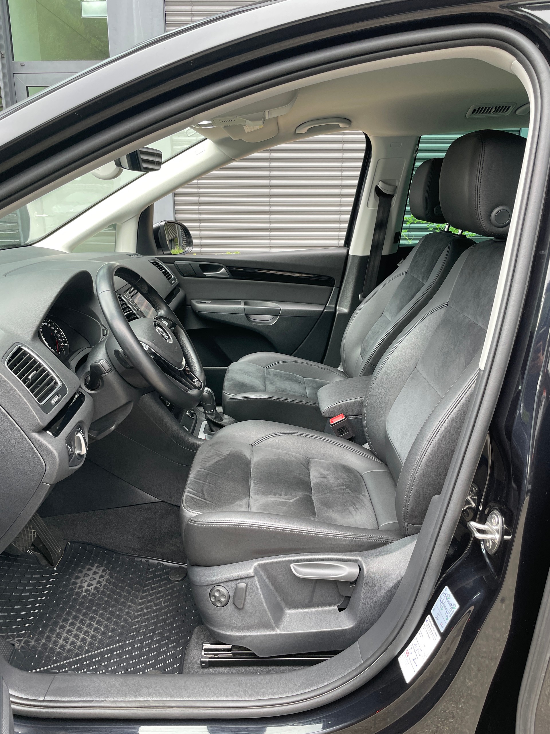 VW Sharan 2.0 TDI BMT Highline 4Motion DSG-image-12