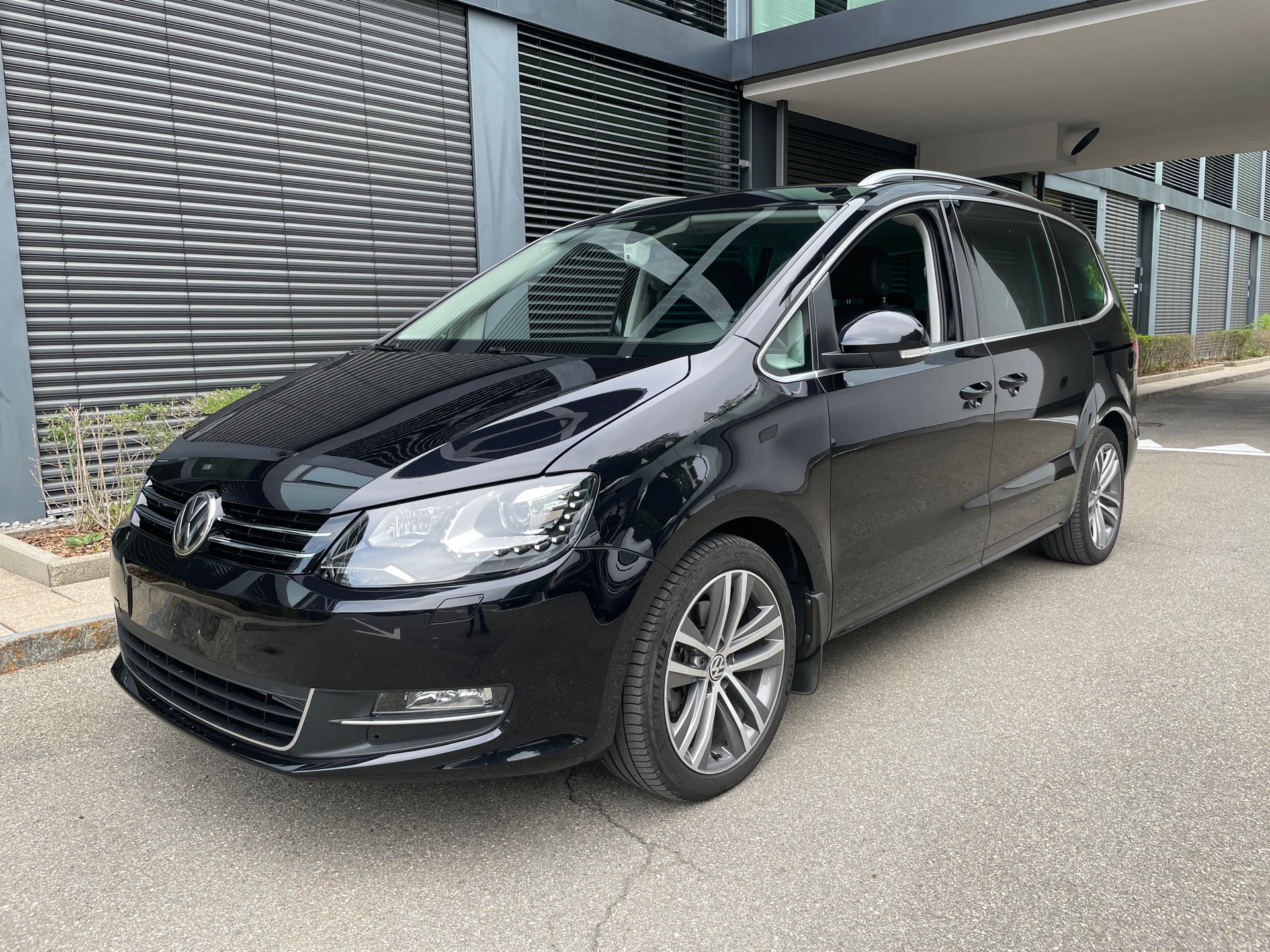 VW Sharan 2.0 TDI BMT Highline 4Motion DSG