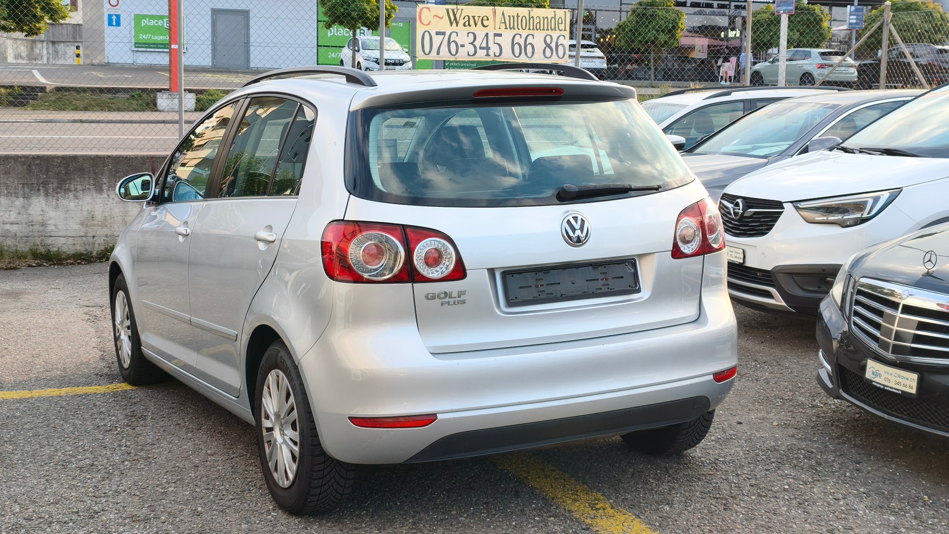 VW Golf Plus 1.4 Trendline-image-5