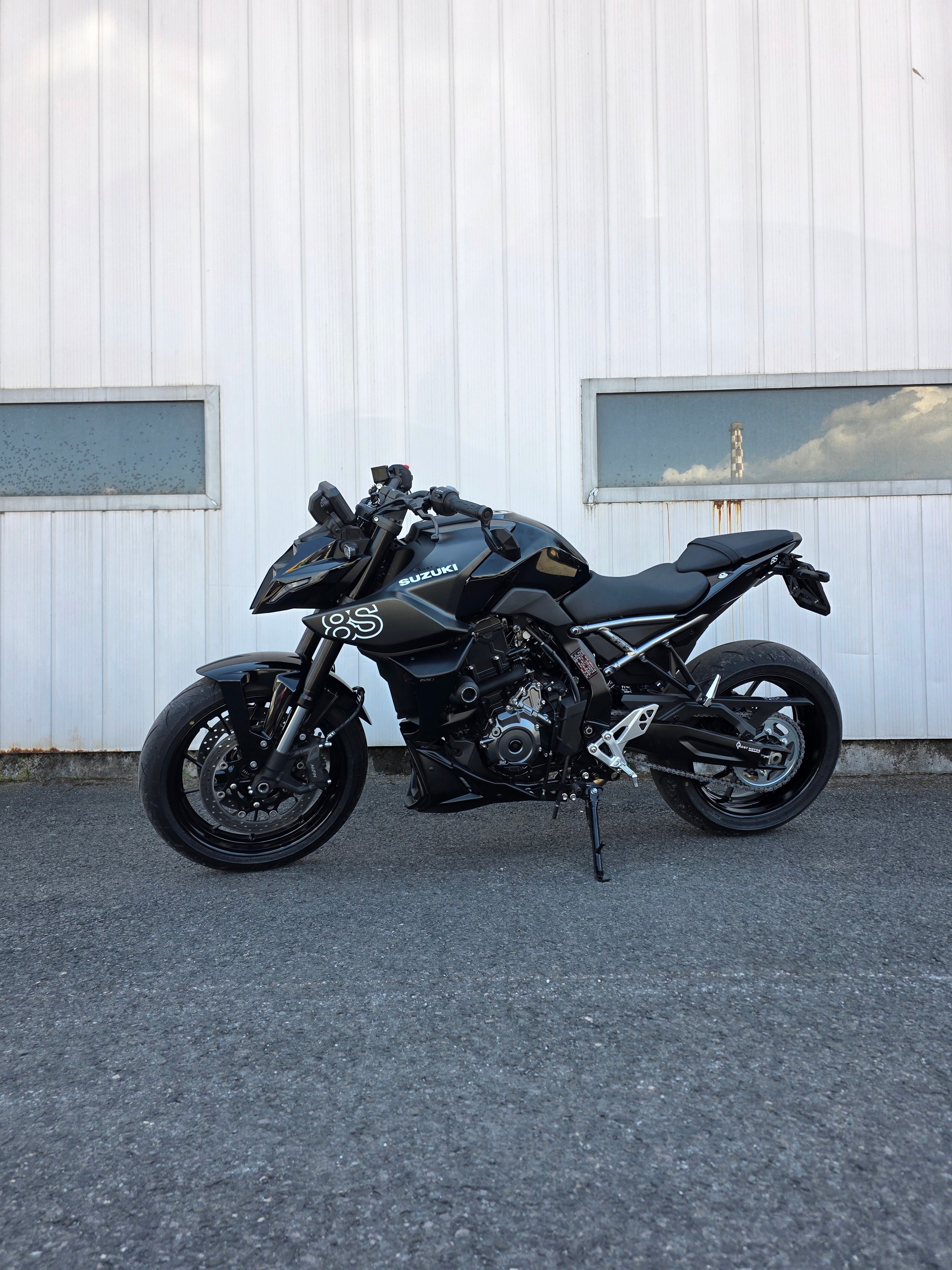 SUZUKI GSX 8 S (35kW)-image-2
