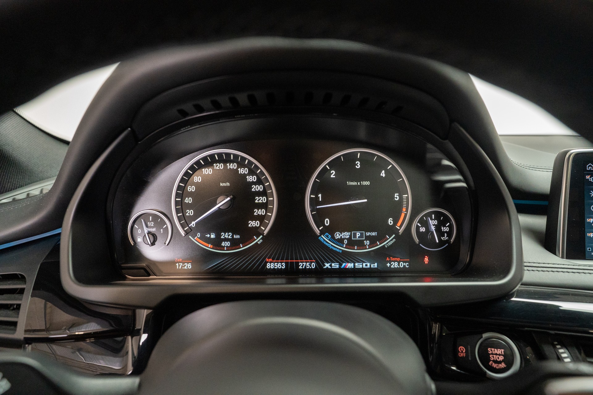 BMW X5 M50d / CH-Fahrzeug / Panorama / Harman/Kardon-image-18