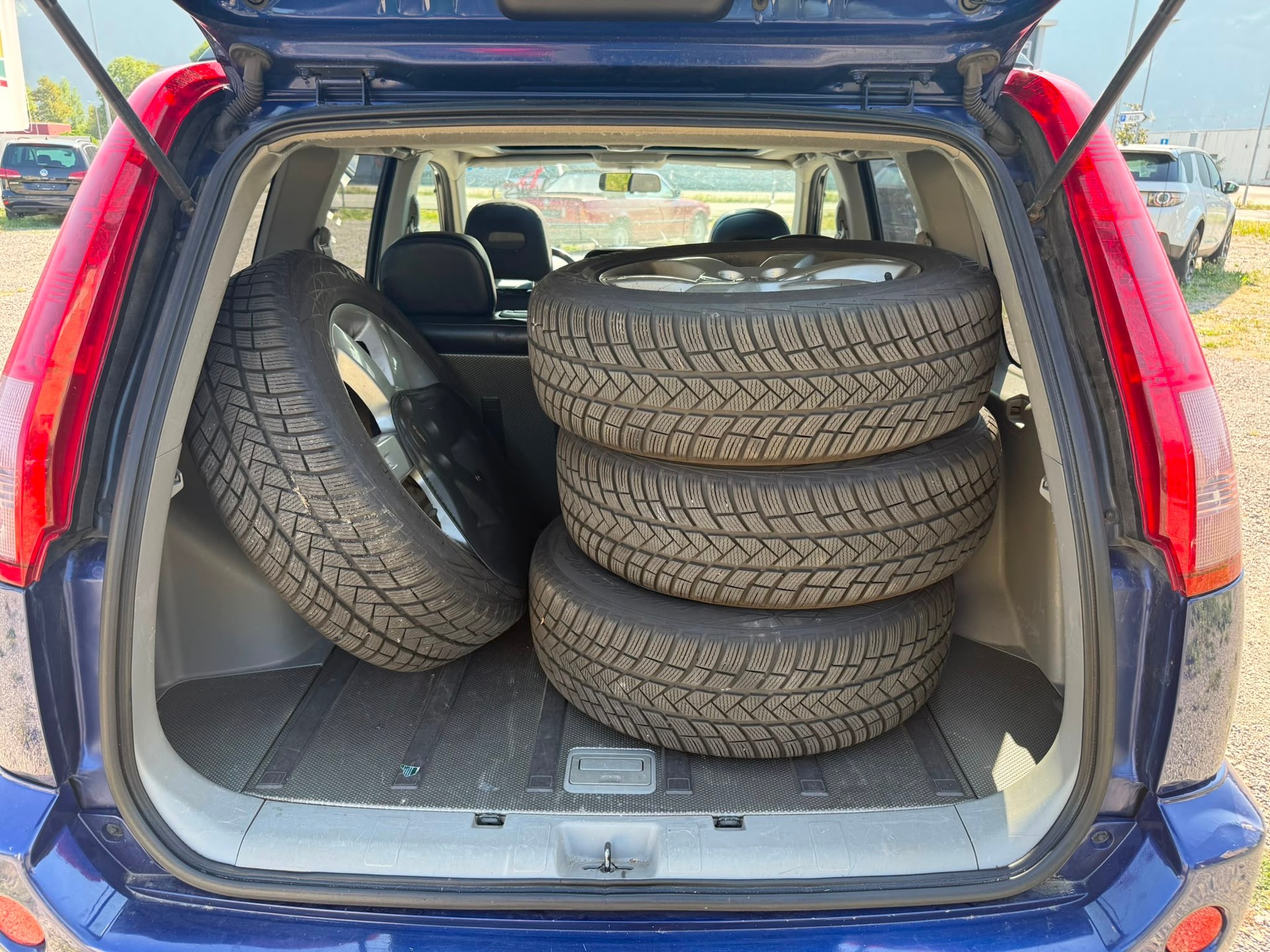 NISSAN X-Trail 2.5 16V LE 4WD-image-11