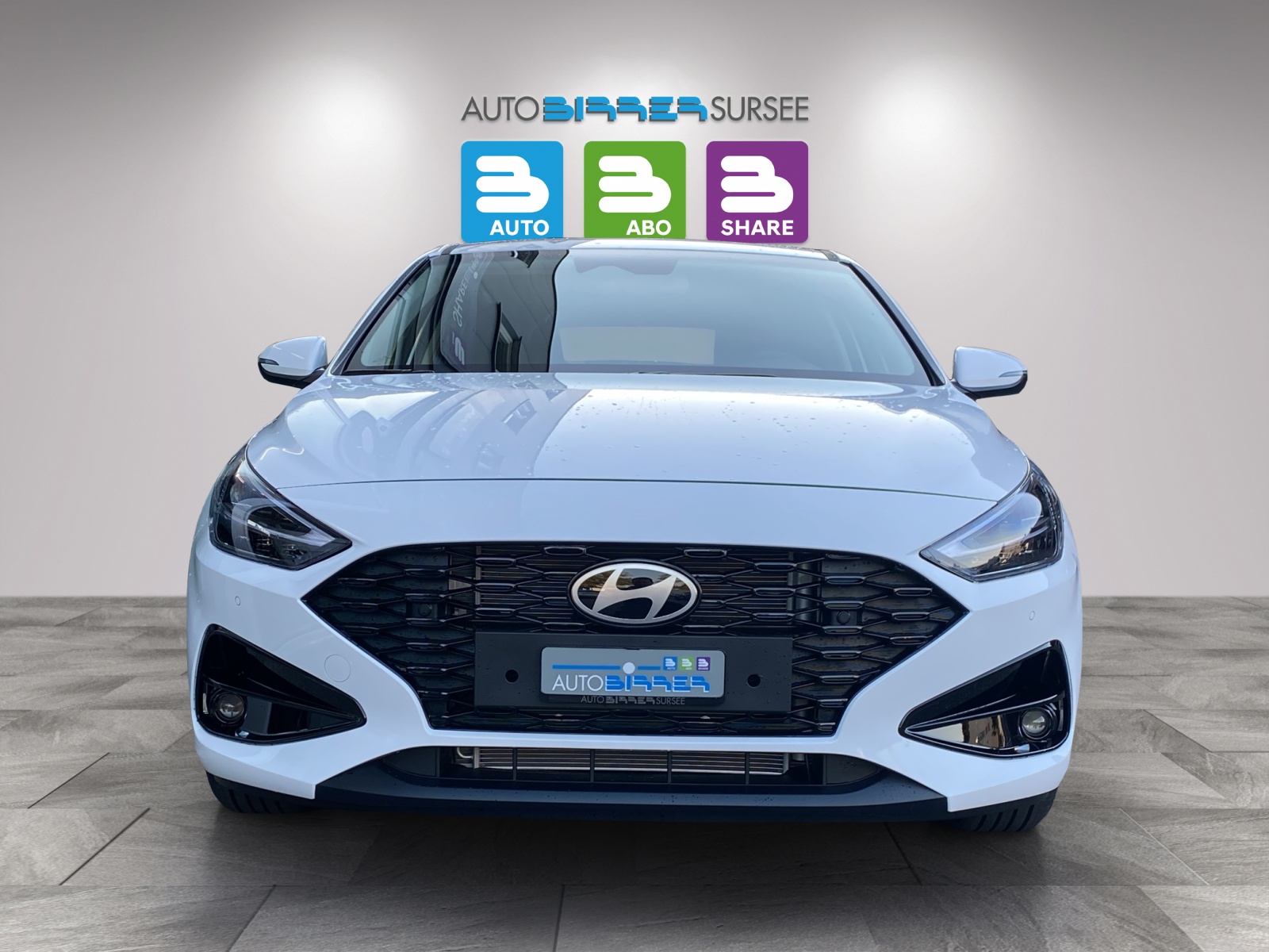 HYUNDAI i30 1.6 T-GDi Amplia-showroom-element-1