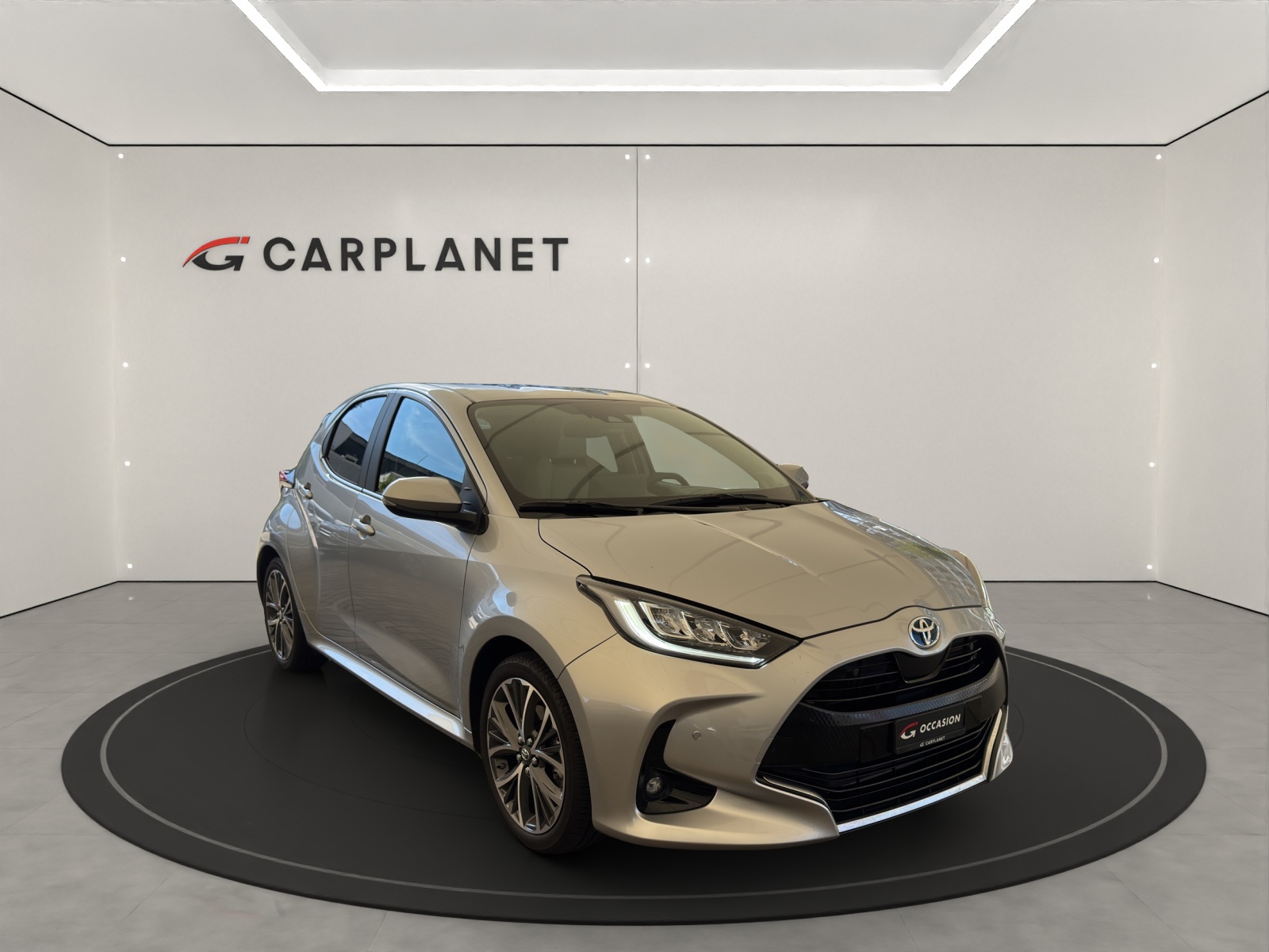 TOYOTA Yaris 1.5 VVT-i HSD Premium Voll-Hybrid-showroom-element-1