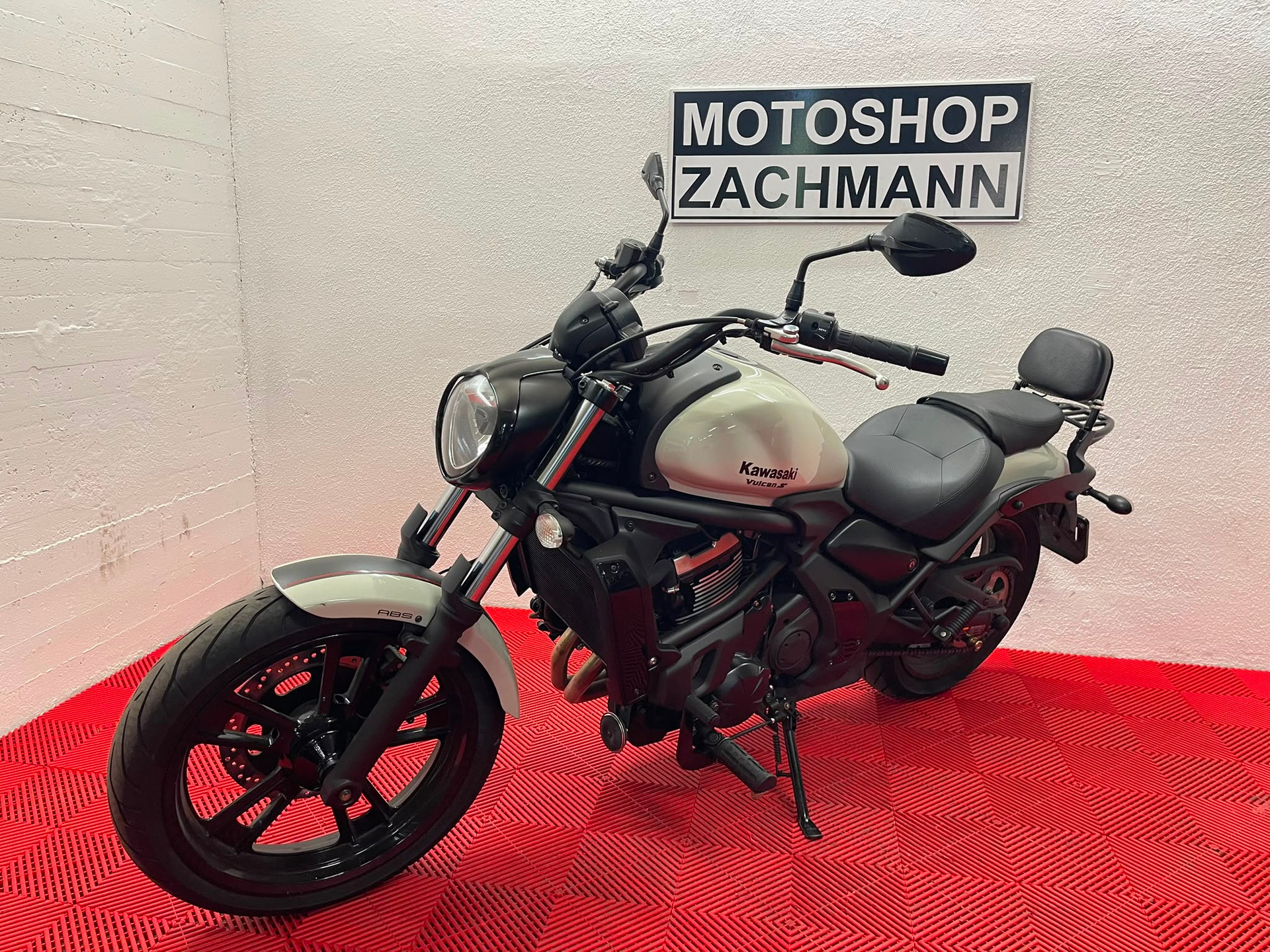 KAWASAKI Vulcan S ABS-image-3