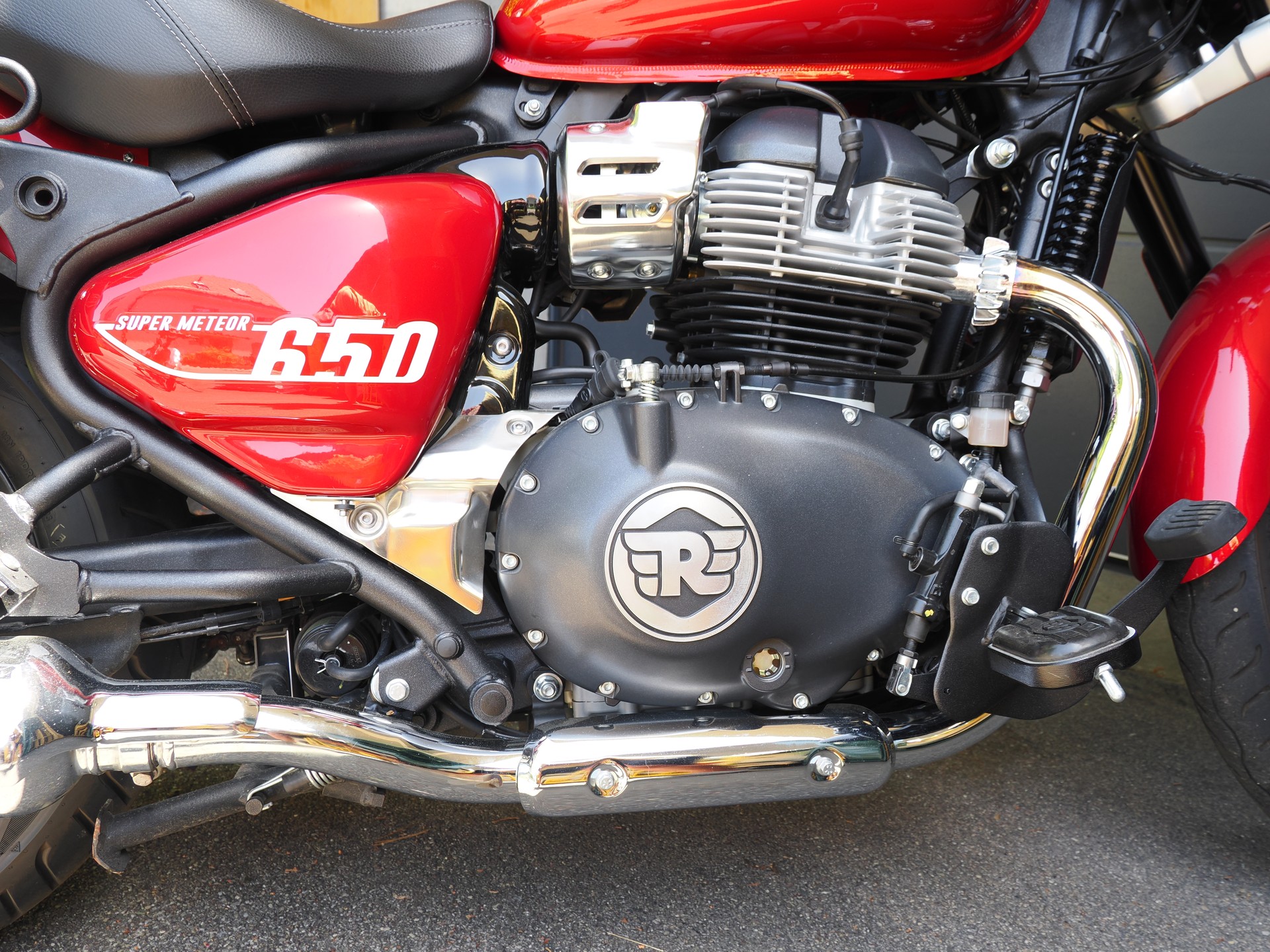 ROYAL ENFIELD Super Meteor 650 Celestial-image-2