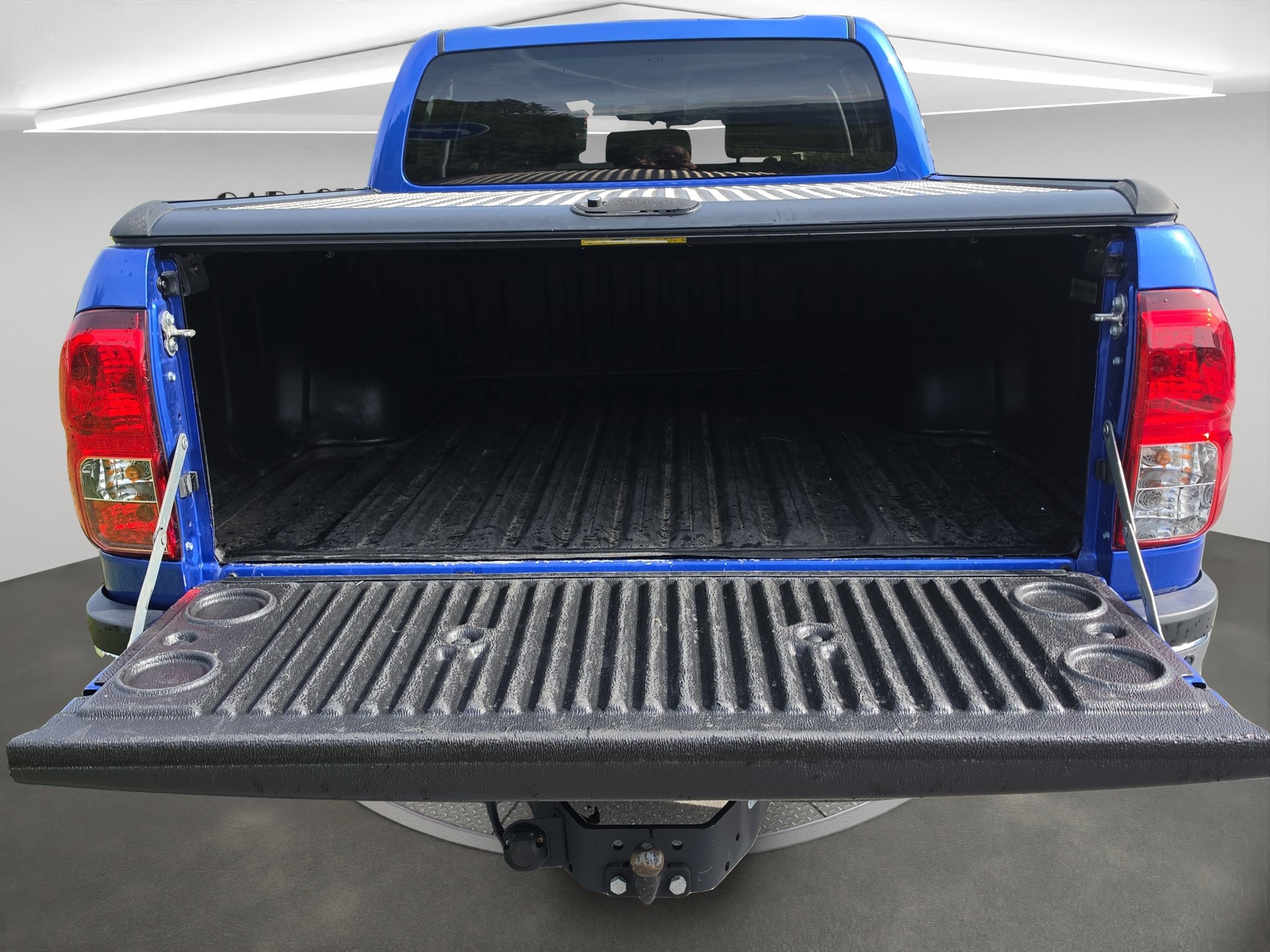 TOYOTA 2.4 D-4D 150 Premium-image-13