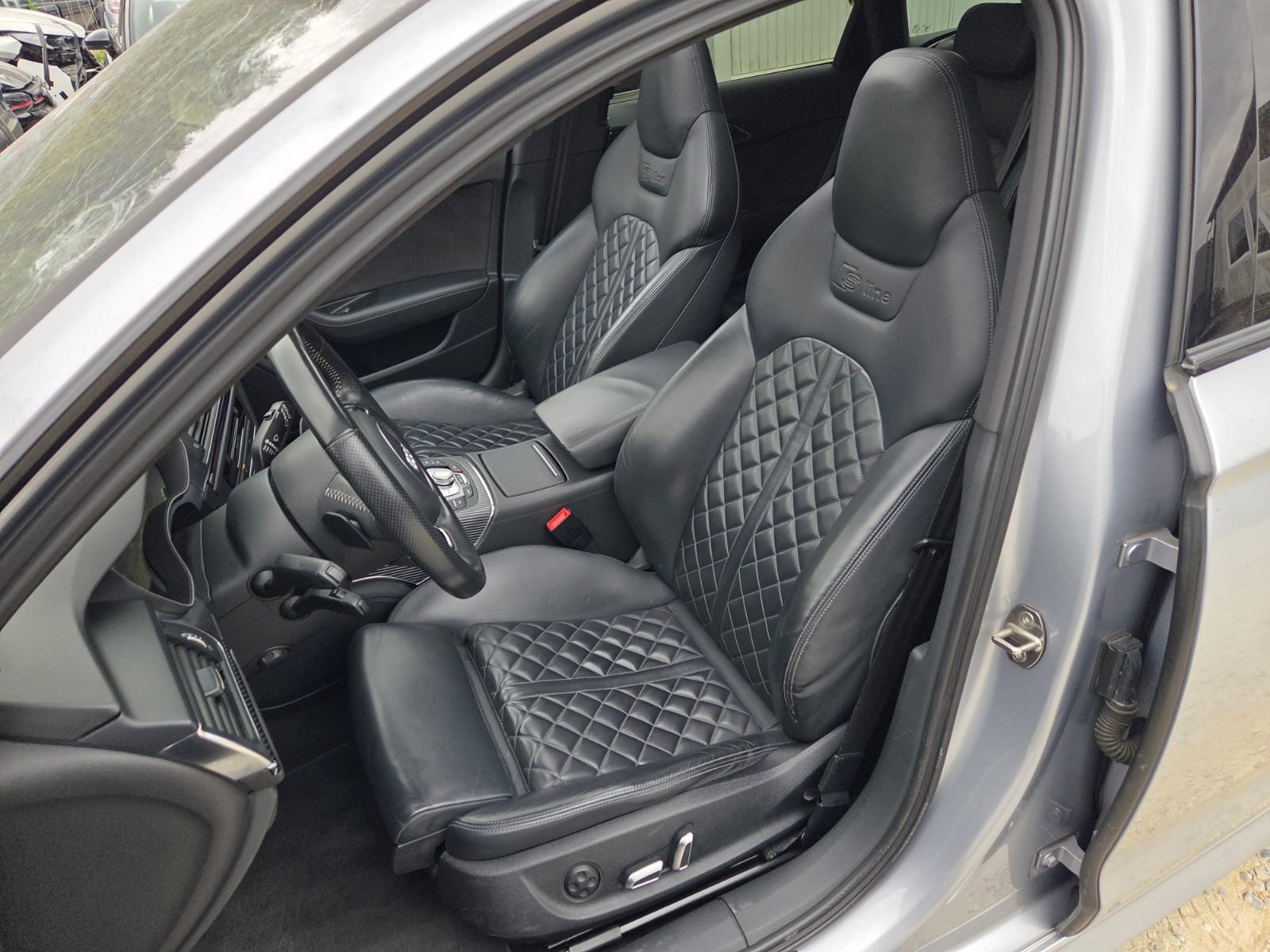 AUDI A6 Avant 3.0 BiTDI V6 qu. competition tiptronic-image-10