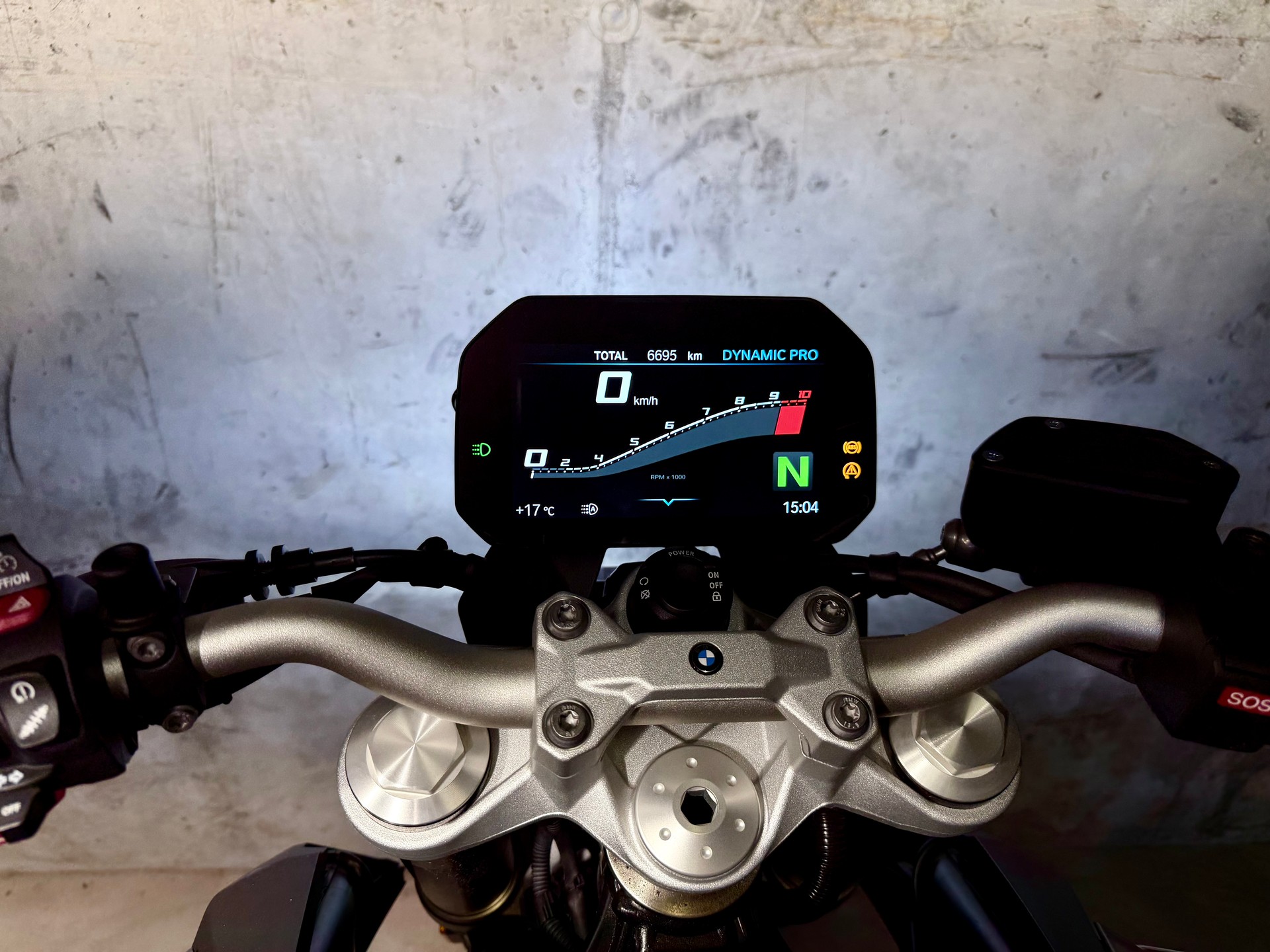 BMW F 900 R A2 (35kW) ABS-image-6