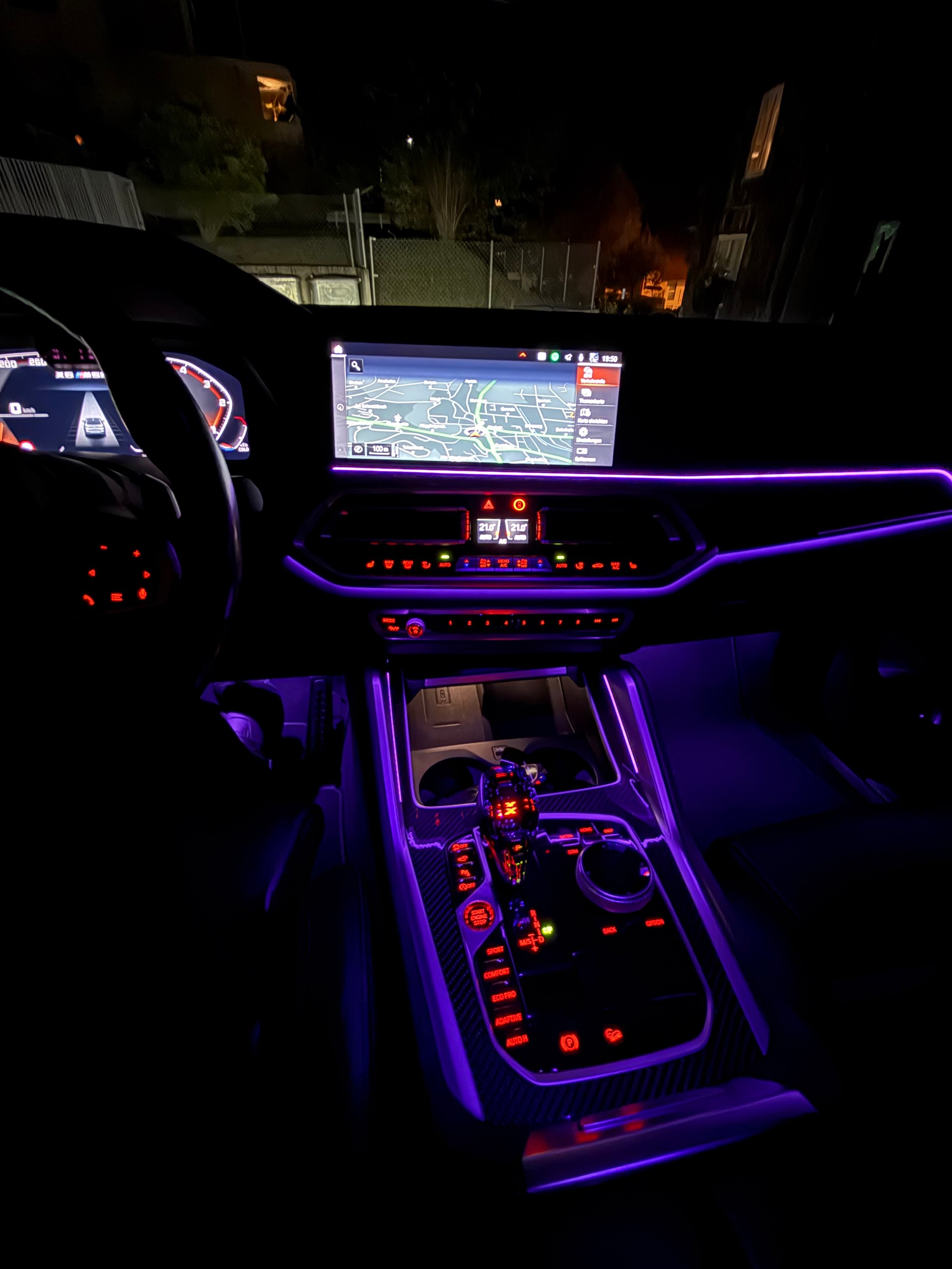 BMW X6 M50d, CH FZ, 1. Hd., Vollaustattung, Glow-Grill, lückenlose Service-Historie-image-10