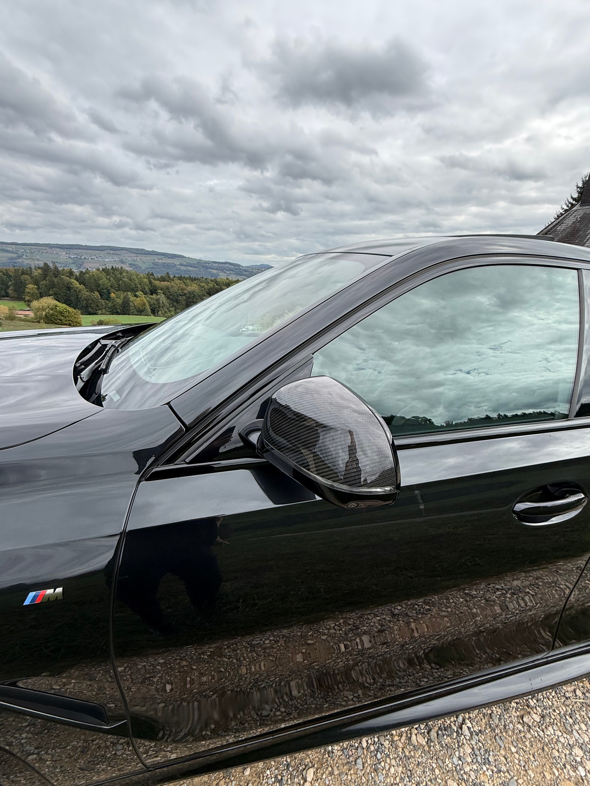 BMW X6 M50d, CH FZ, 1. Hd., Vollaustattung, Glow-Grill, lückenlose Service-Historie-image-5