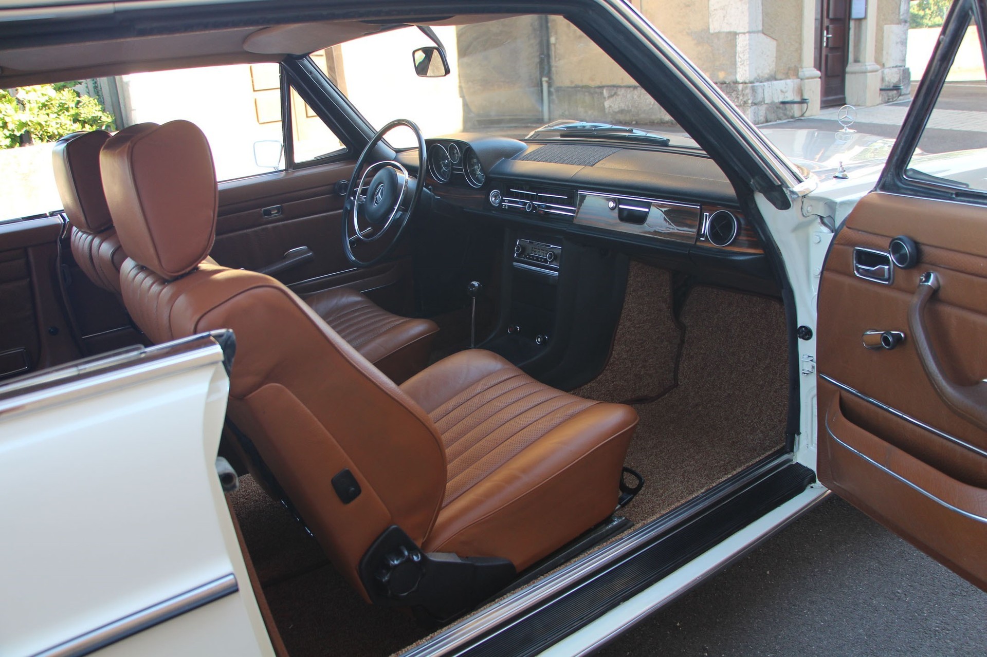 MERCEDES-BENZ 250 C – Strich 8 Coupé-image-9