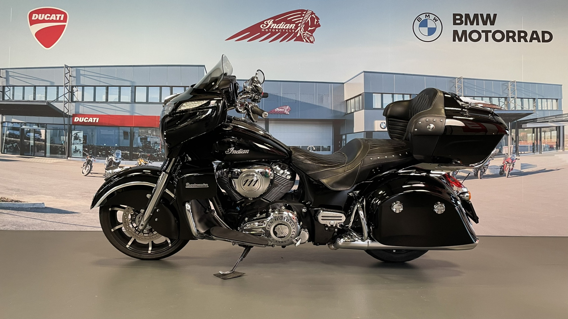 INDIAN Roadmaster-image-3