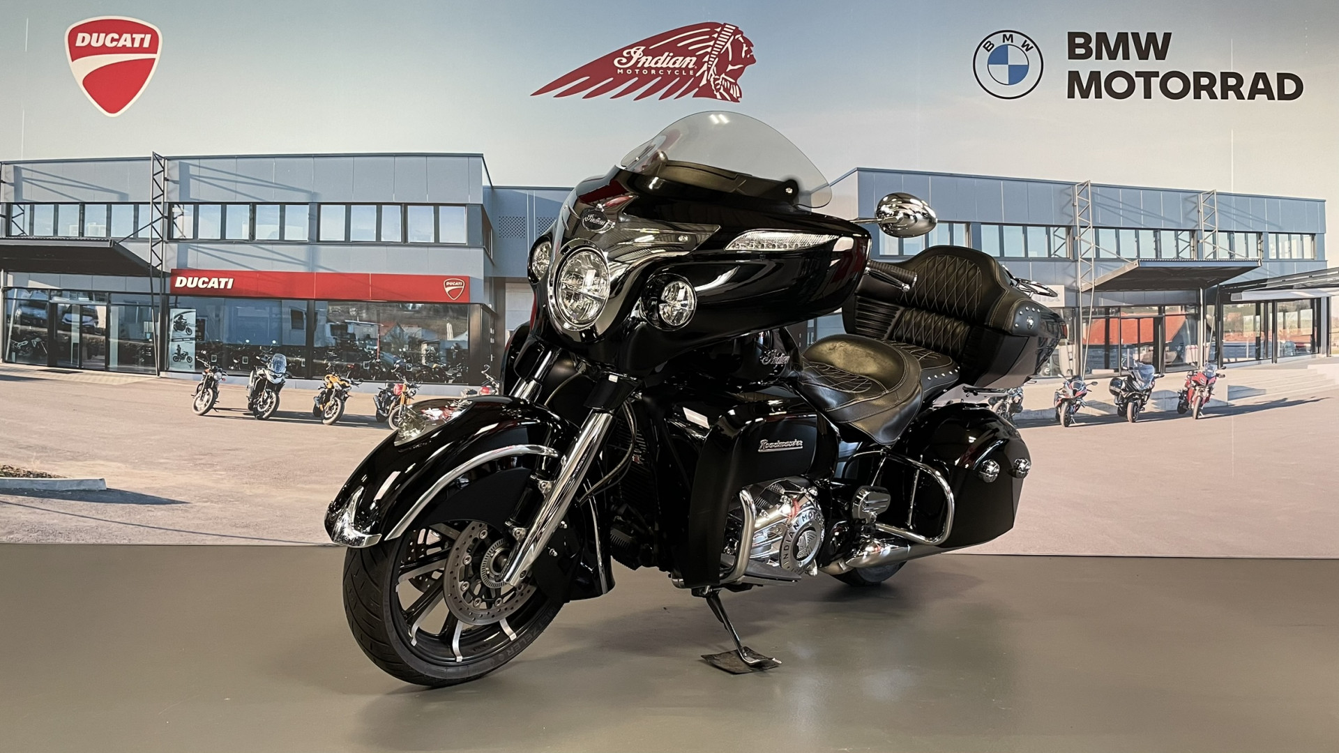 INDIAN Roadmaster-image-2