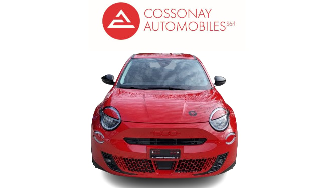 FIAT 600e Red-showroom-element-1