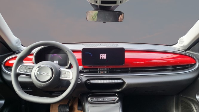 FIAT 600e Red-image-8