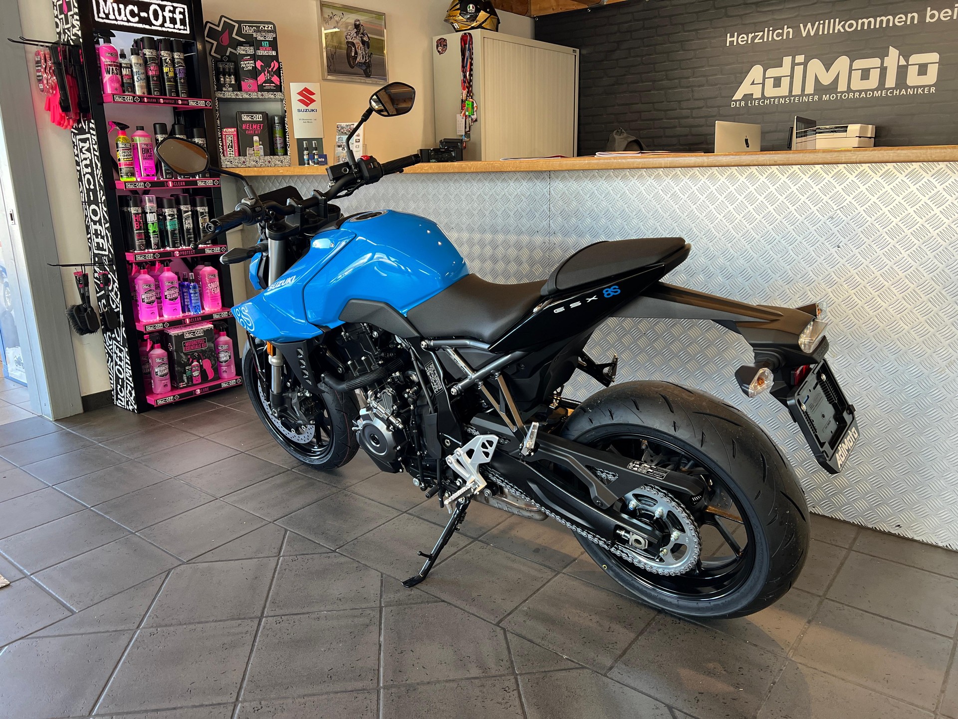 SUZUKI GSX 800-image-2