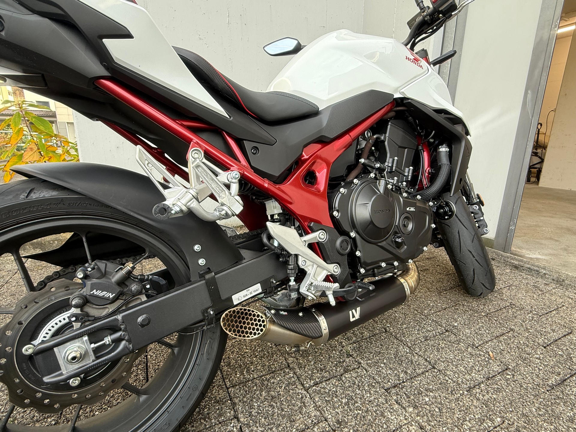 HONDA CB 750 Hornet-image-3