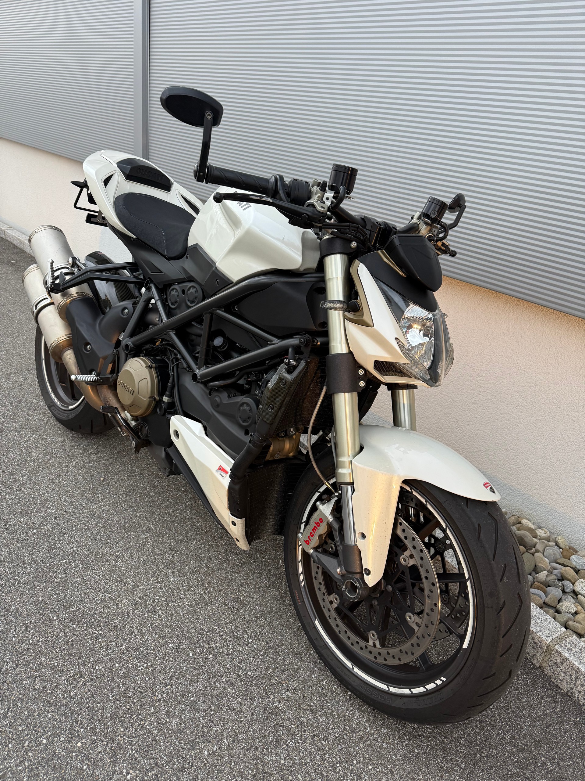 DUCATI Streetfighter 1099 S-image-1