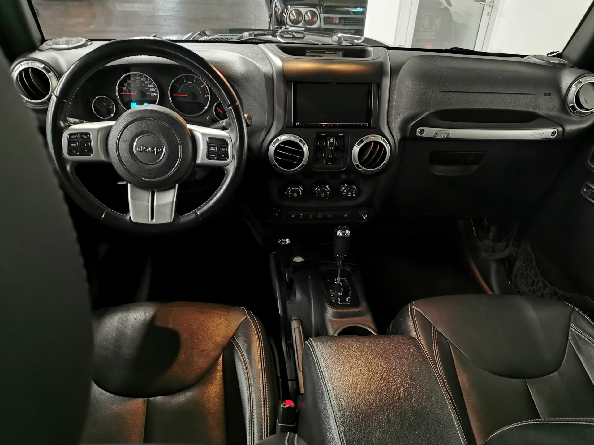JEEP Wrangler 2.8CRD Unlimited JK Edition Aut.-image-13