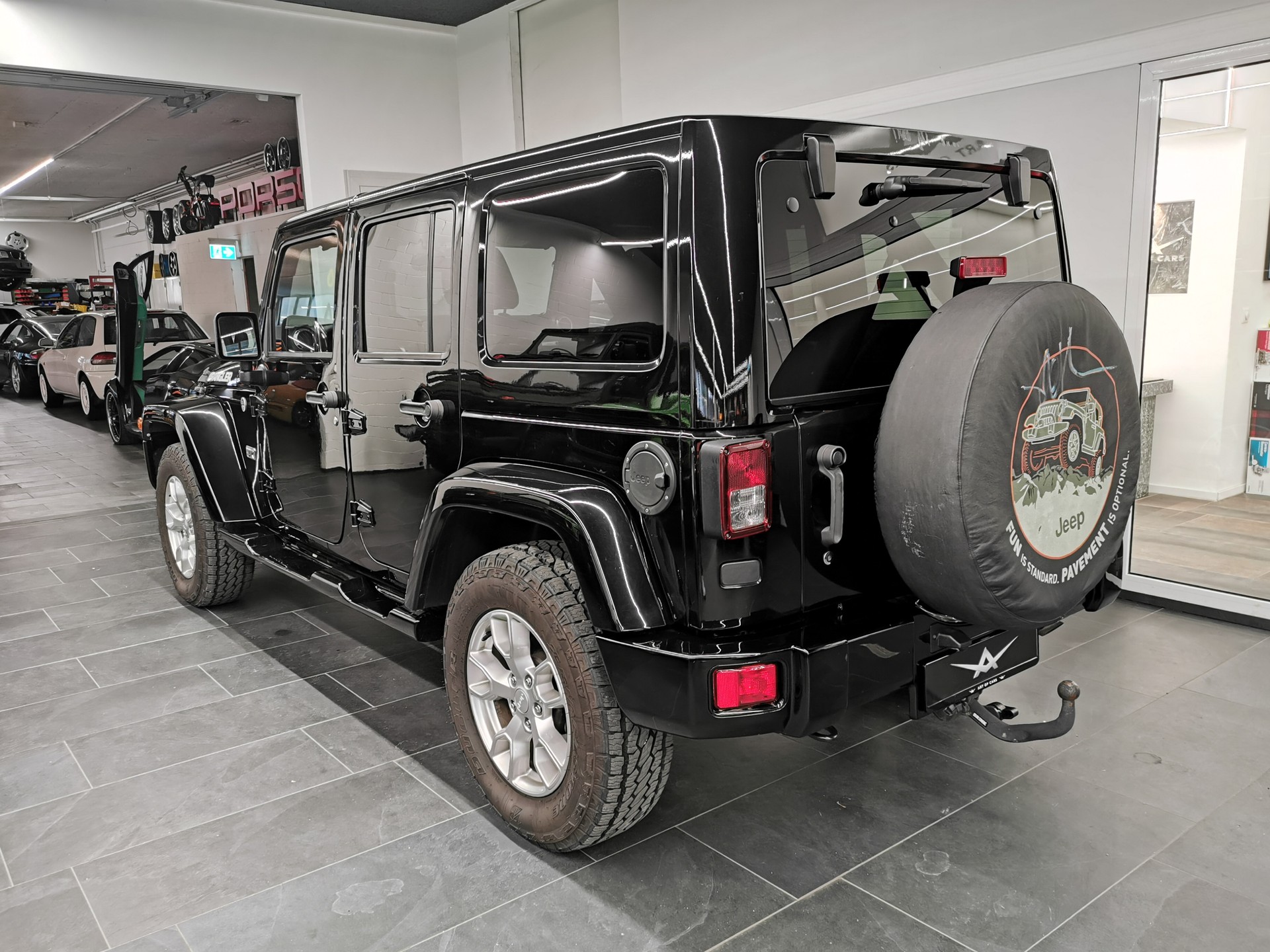 JEEP Wrangler 2.8CRD Unlimited JK Edition Aut.-image-4