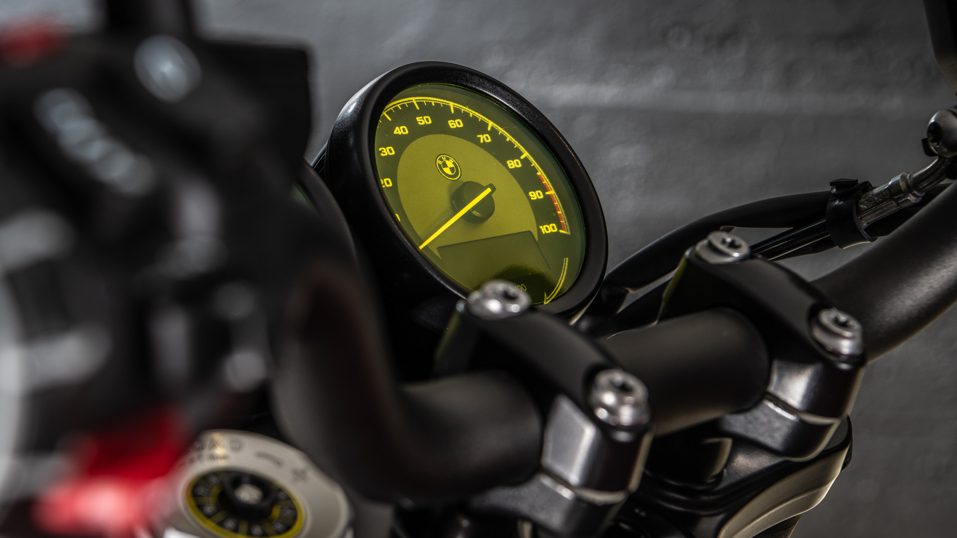 BMW R 12 nineT VTR Customs "BABY BELL 12"-image-8