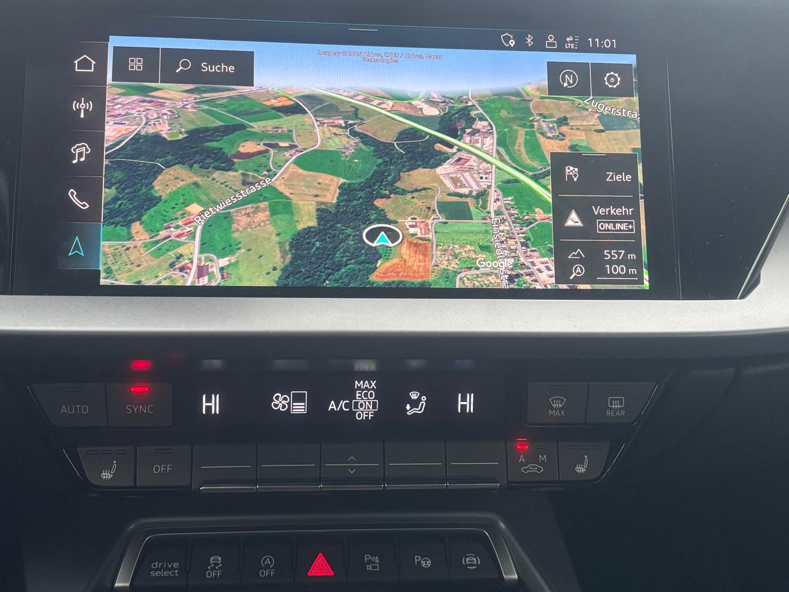 AUDI A3 Sportback 35 TFSI S-tronic-image-8