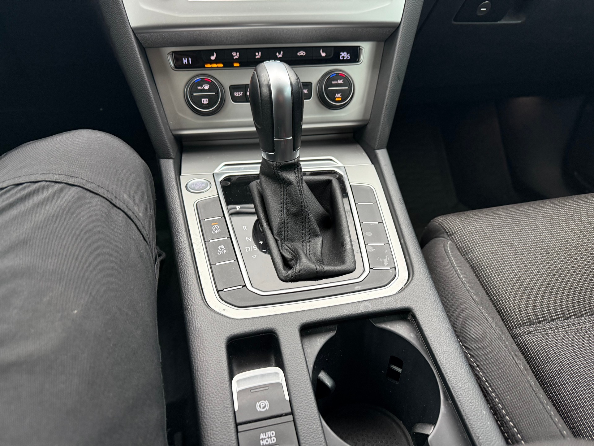 VW Passat Variant 1.8 TSI BMT Comfortline DSG-image-10