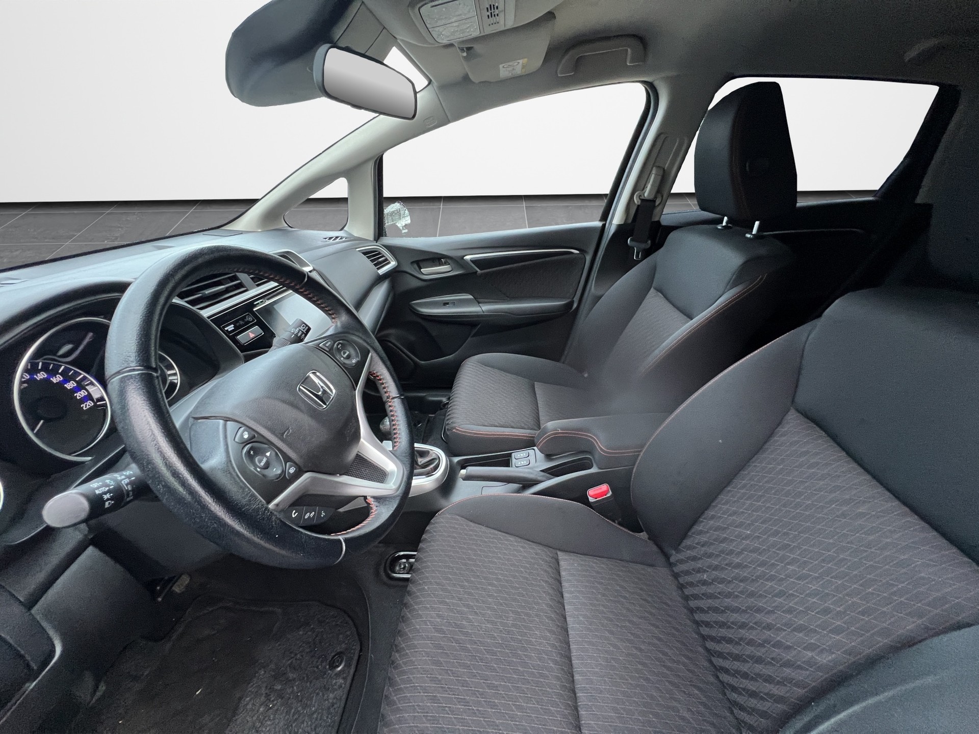 HONDA Jazz 1.5i-VTEC Dynamic-image-8