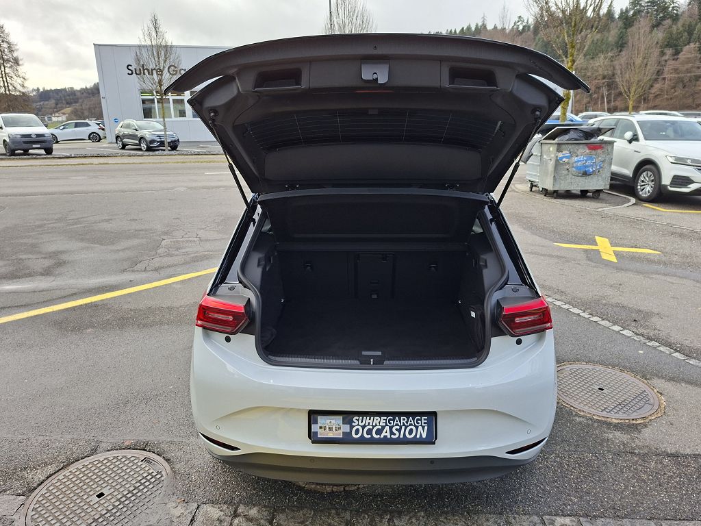 VW ID.3 Pro 58 kWh Pro United-image-6