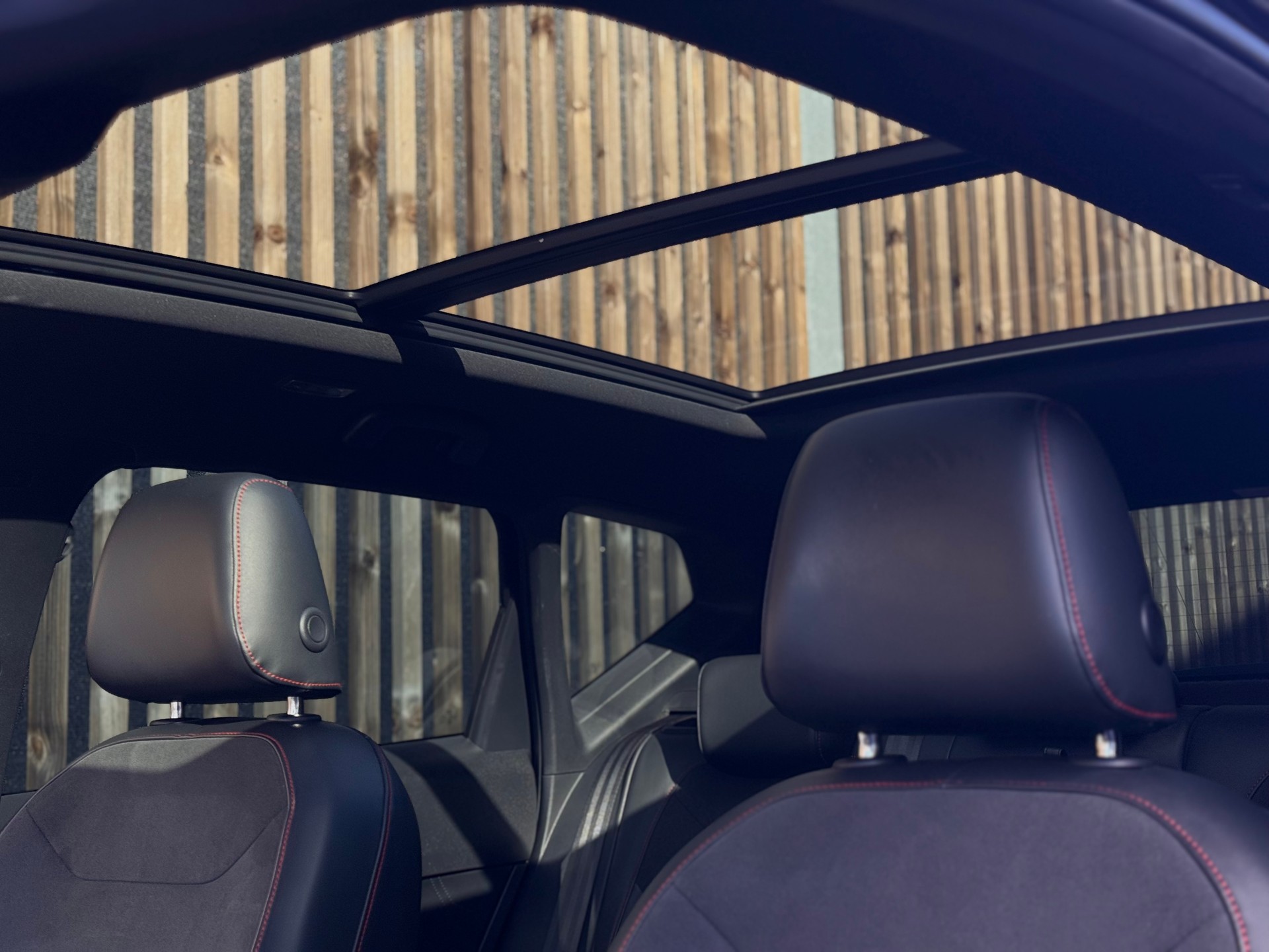 SEAT Ateca 1.5 TSI EVO Hola FR DSG-image-4